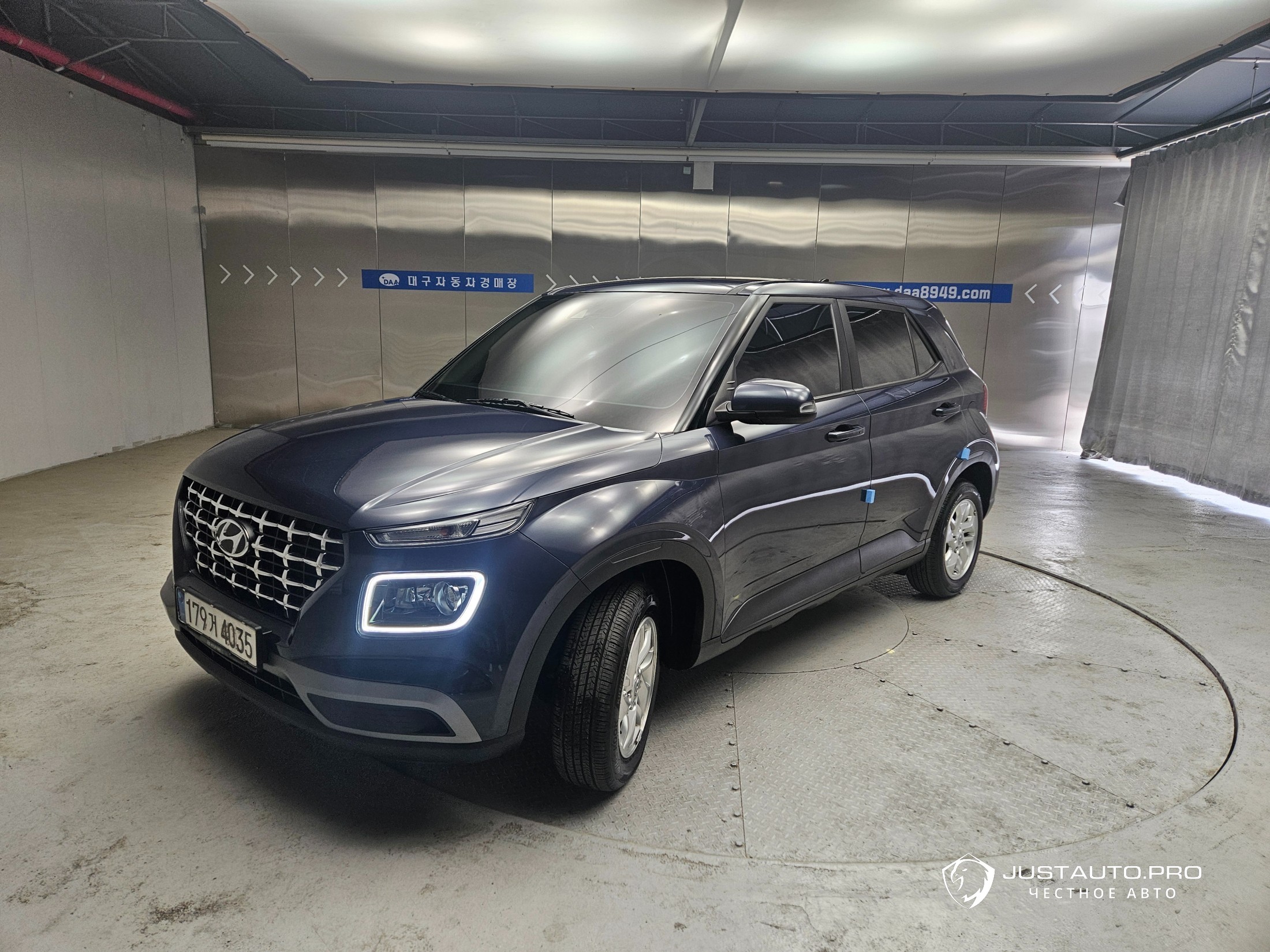 Автомобиль Hyundai Venue