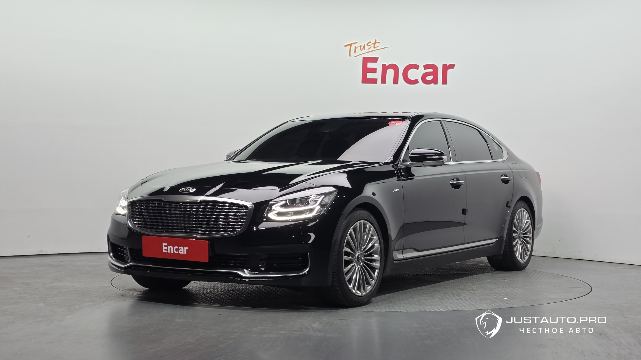 Автомобиль Kia K9