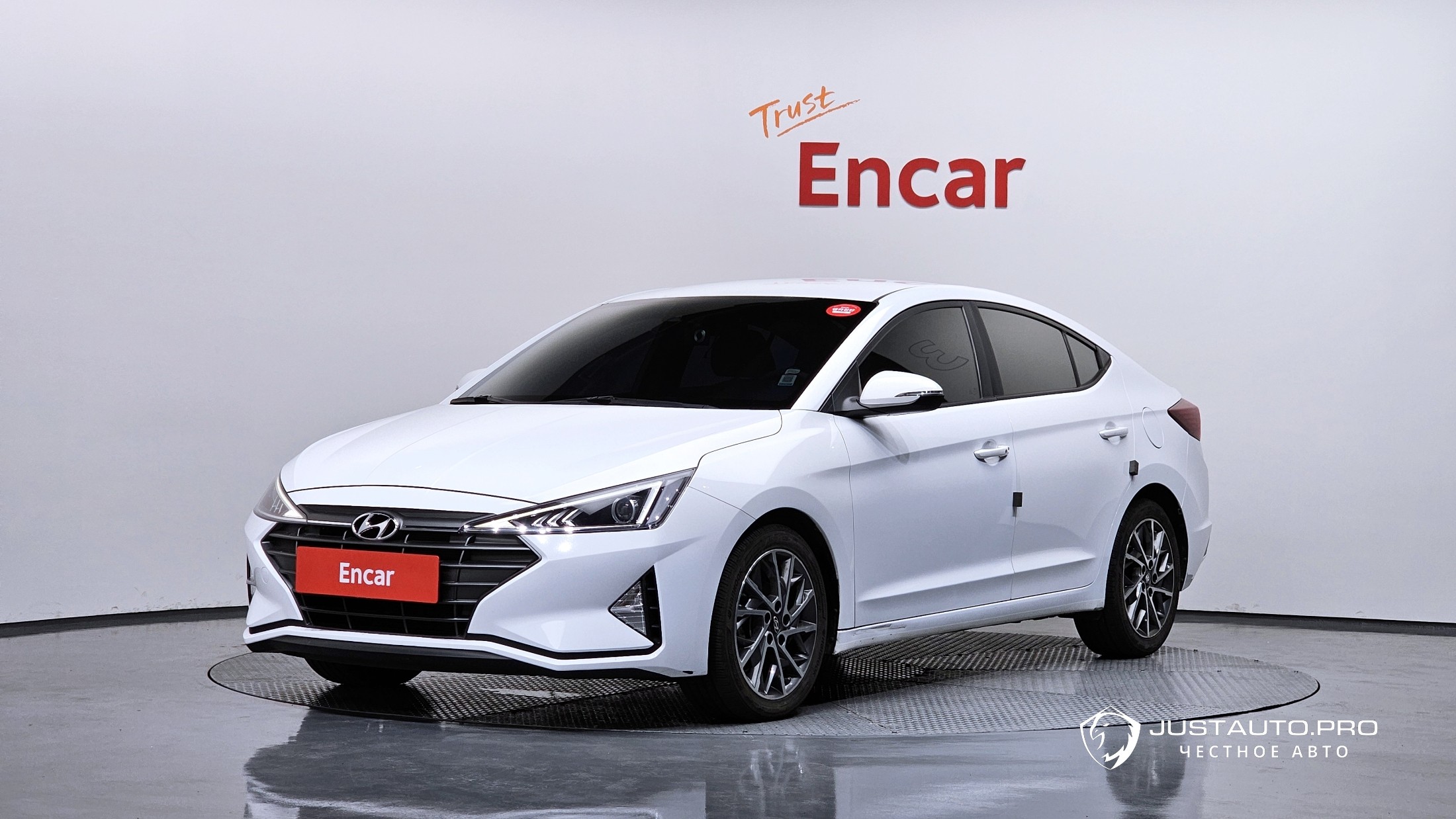 Автомобиль Hyundai AVANTE