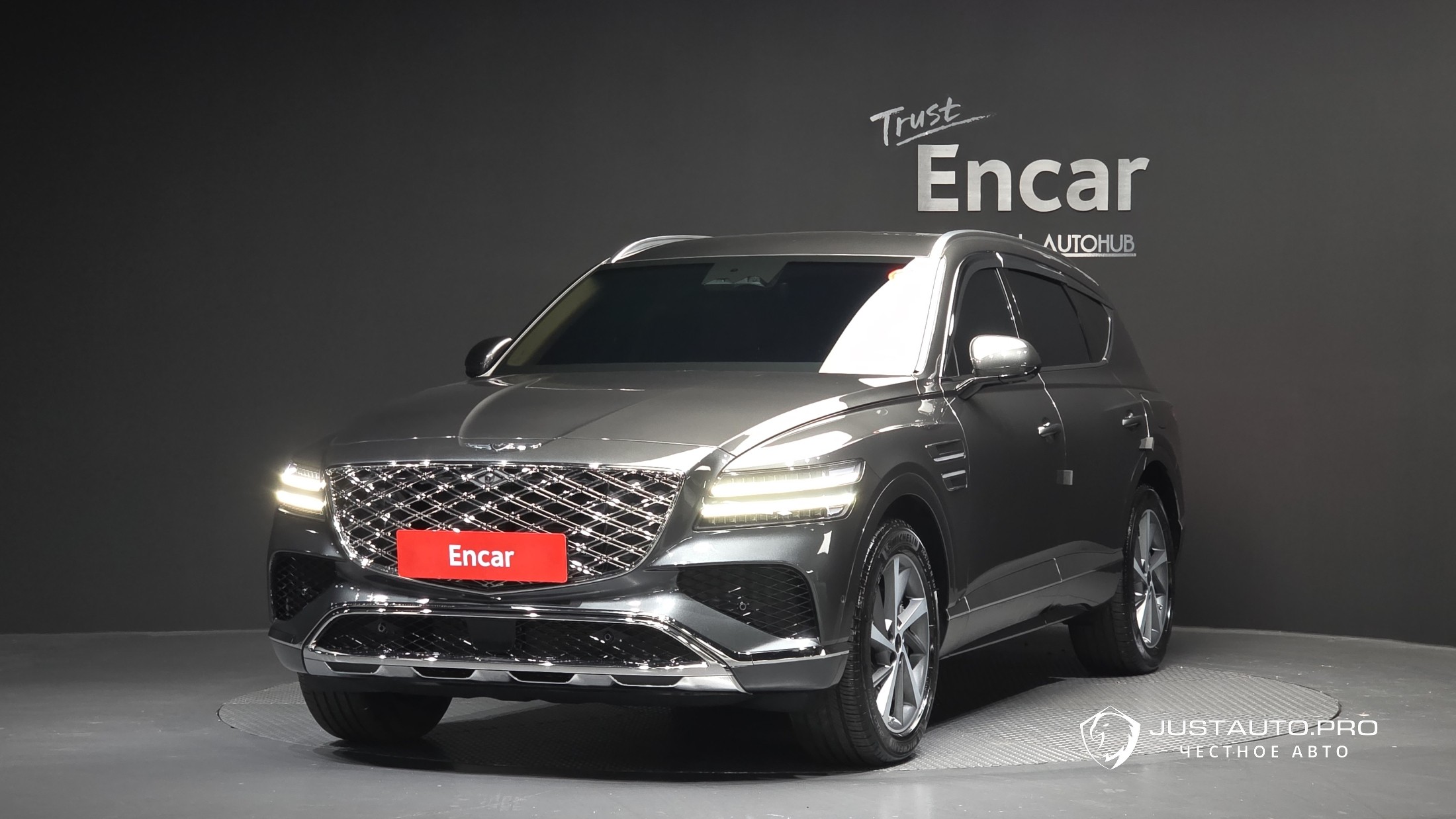 Автомобиль Genesis GV80