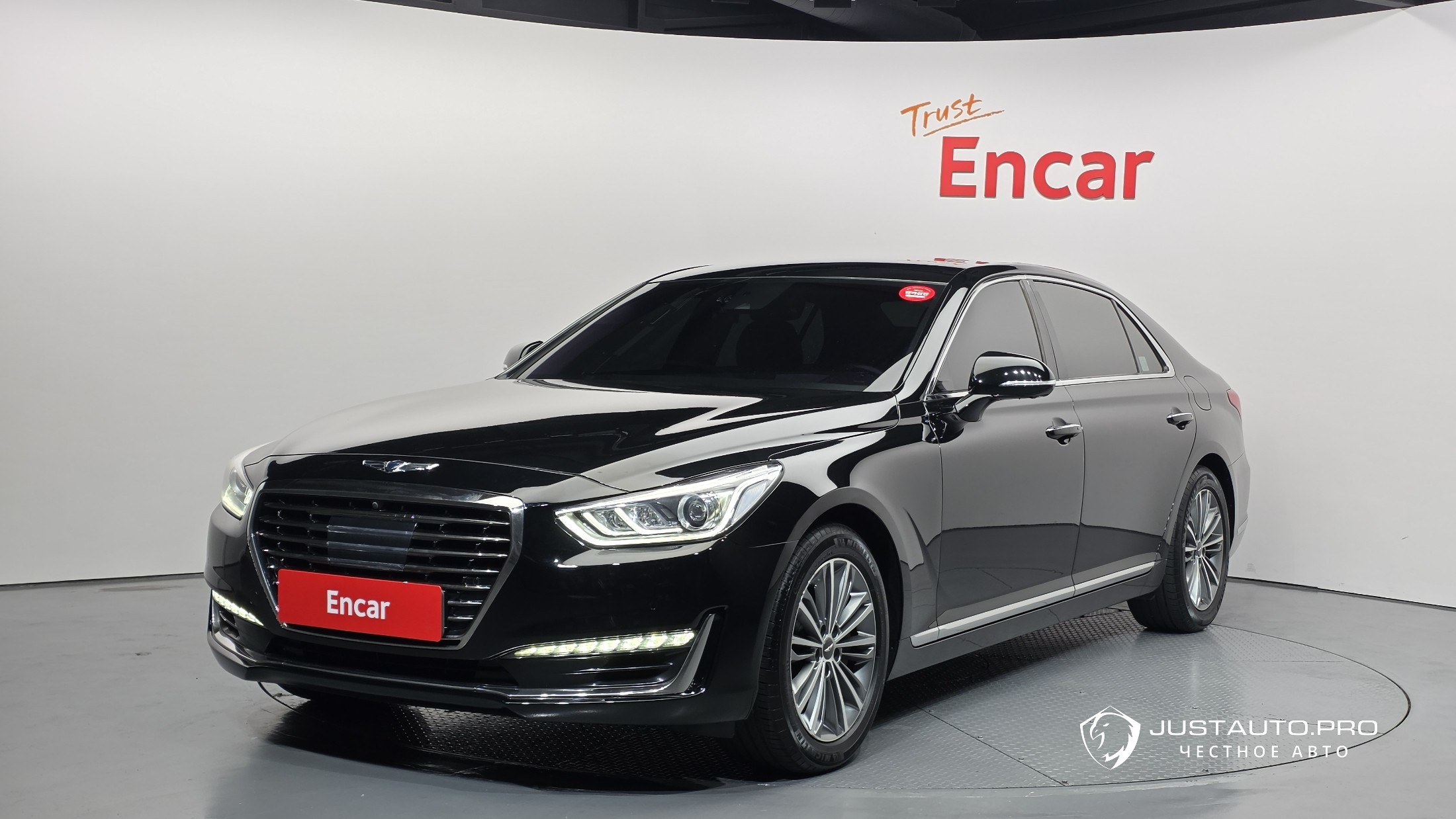 Автомобиль Genesis EQ900