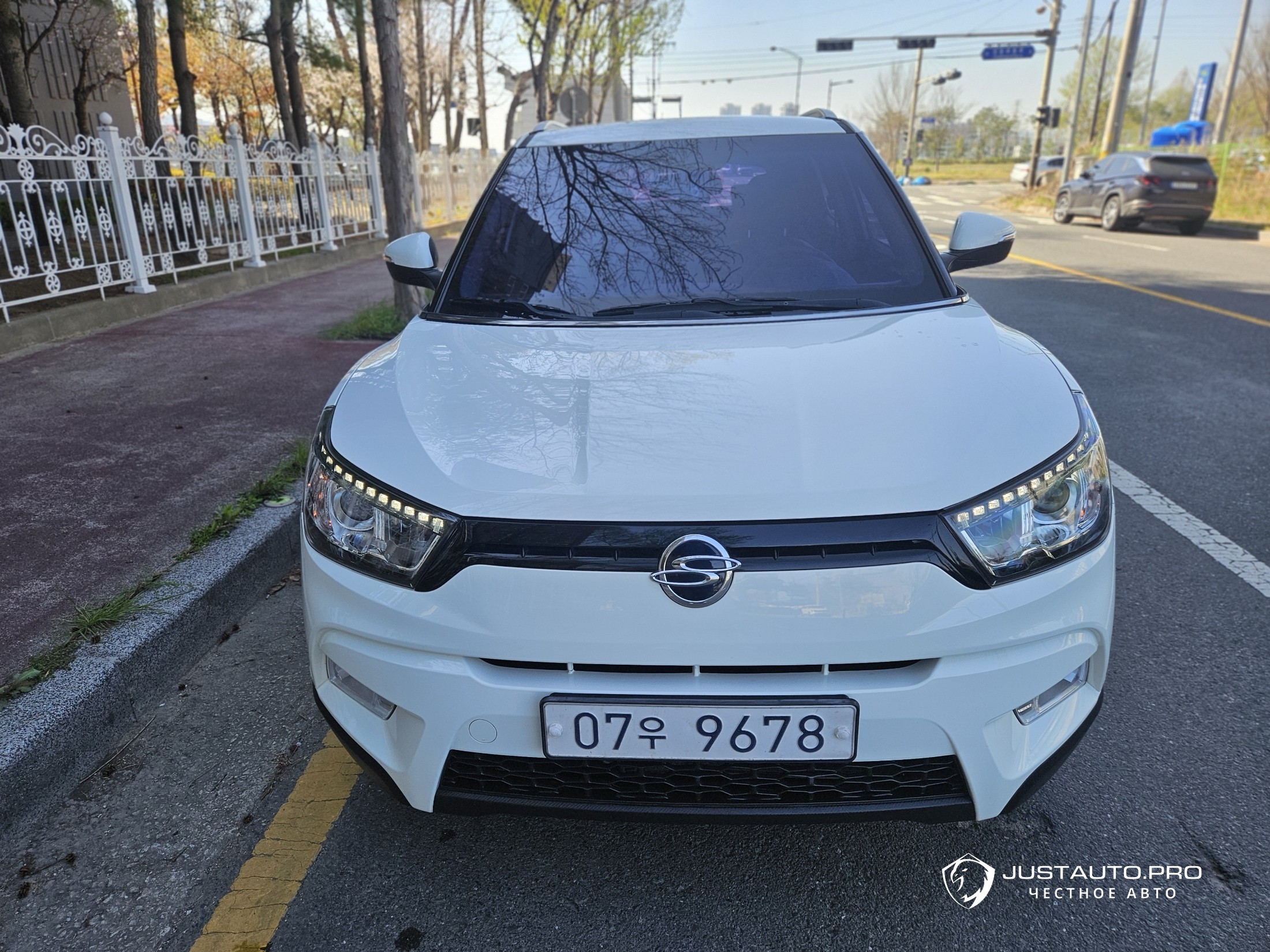 Автомобиль KG_Mobility_Ssangyong TIBOLI
