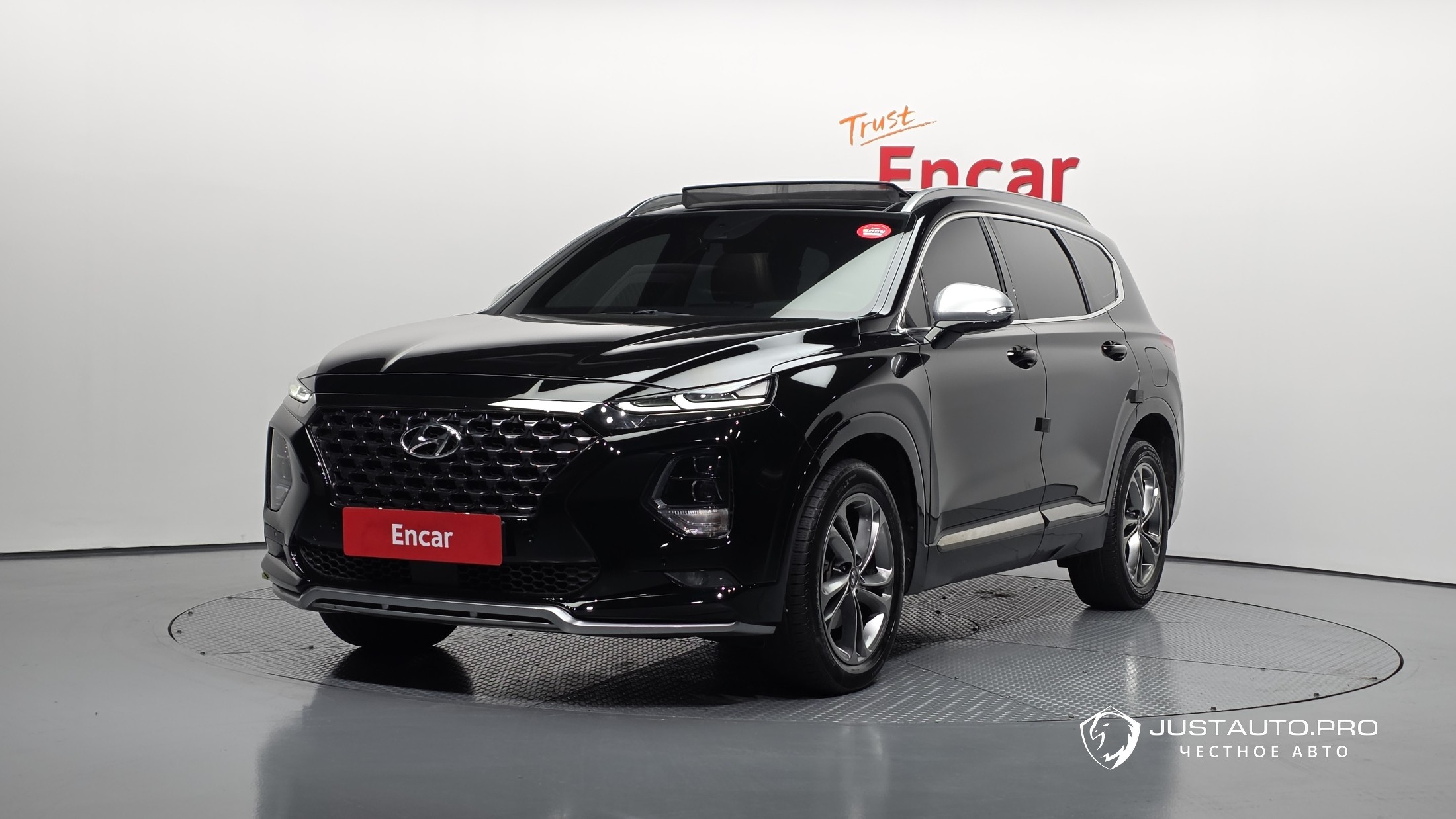 Автомобиль Hyundai Santafe