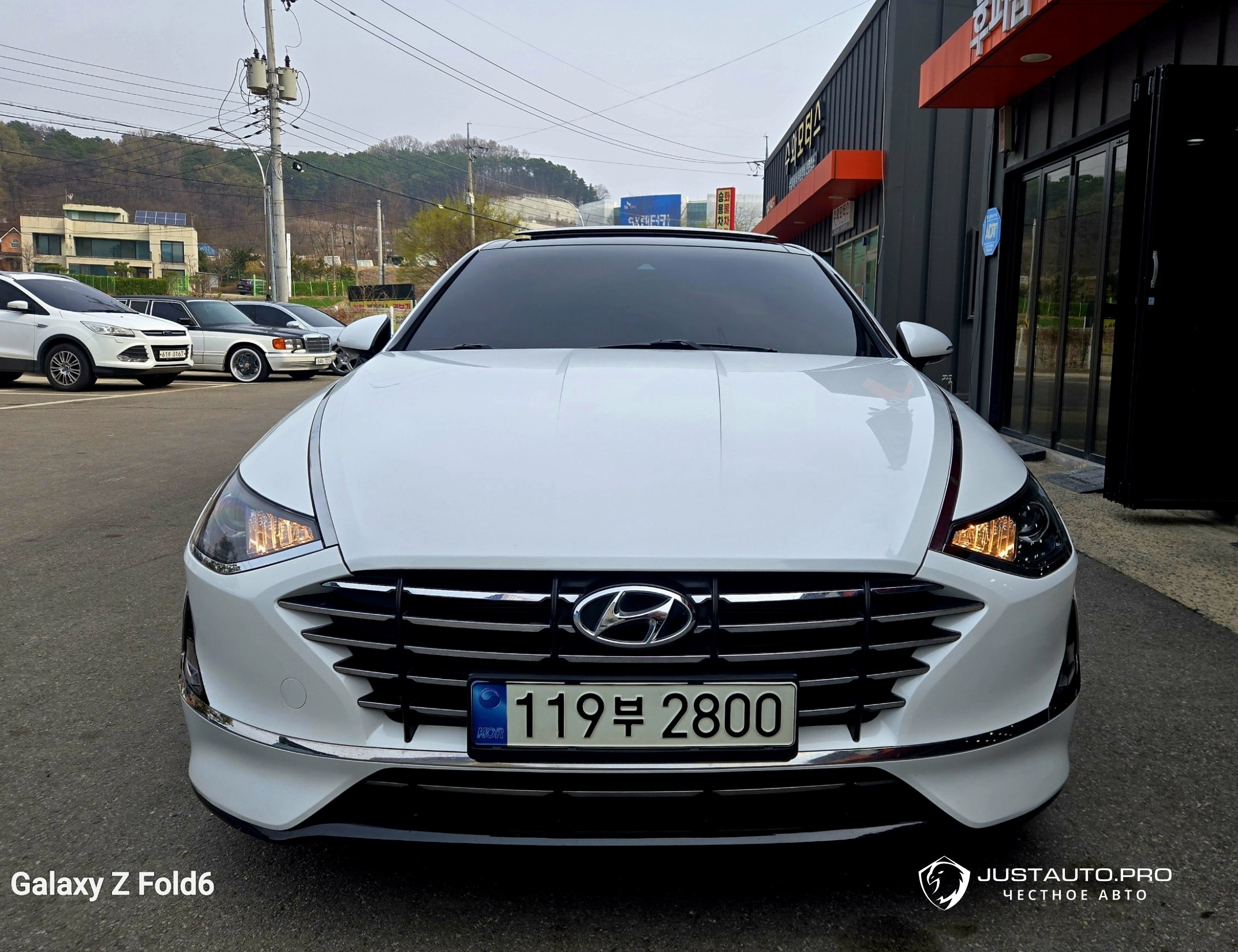 Автомобиль Hyundai Sonata