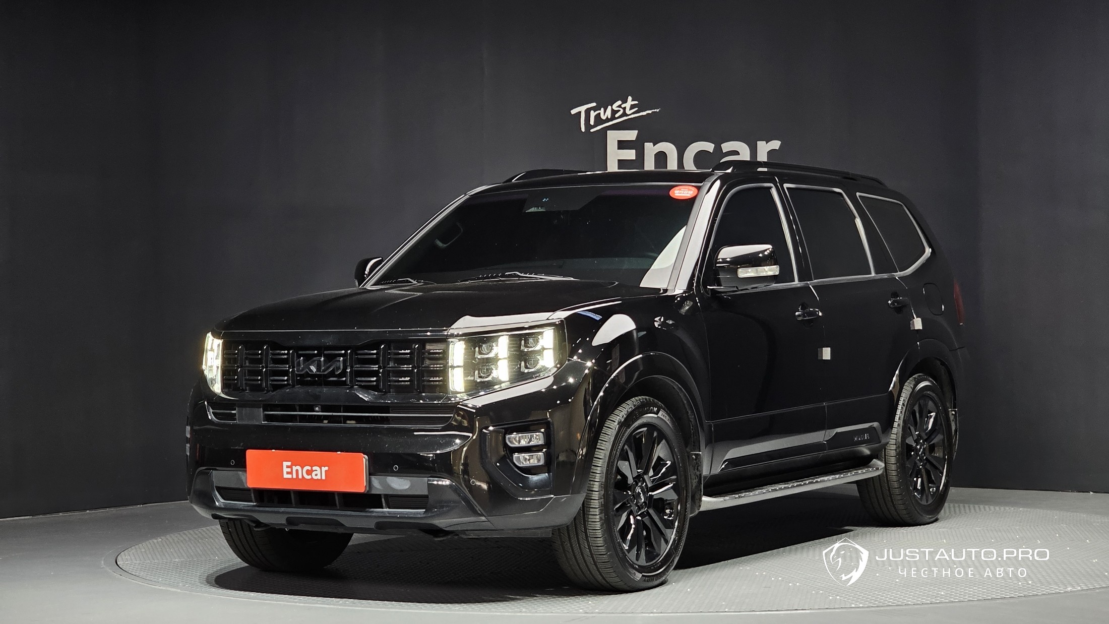 Автомобиль Kia Mohave