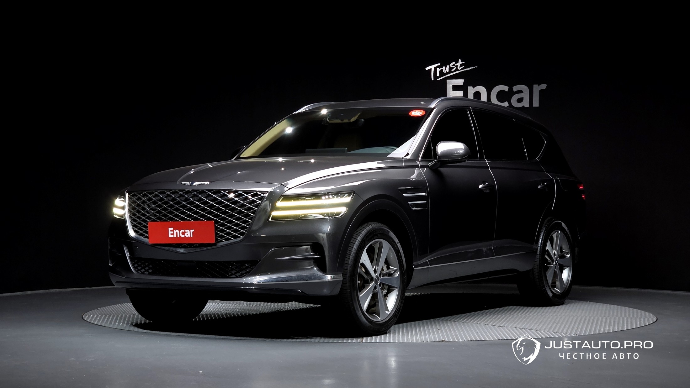 Автомобиль Genesis GV80