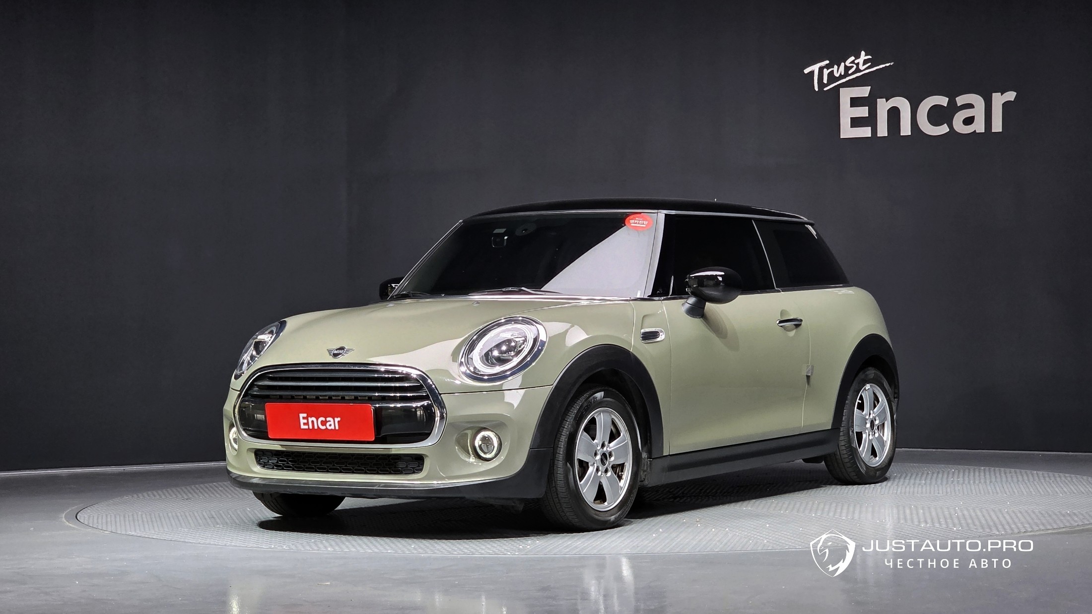 Автомобиль Mini Cooper