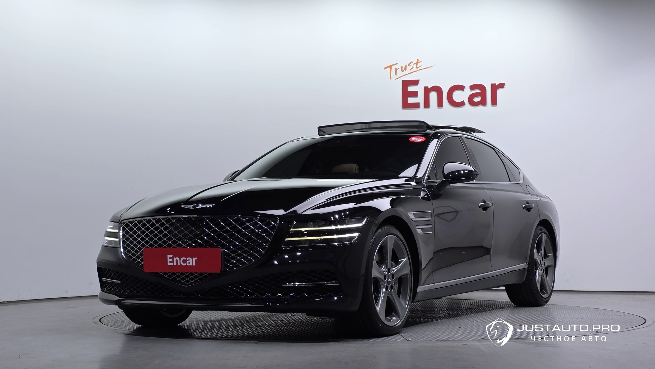 Автомобиль Genesis G80