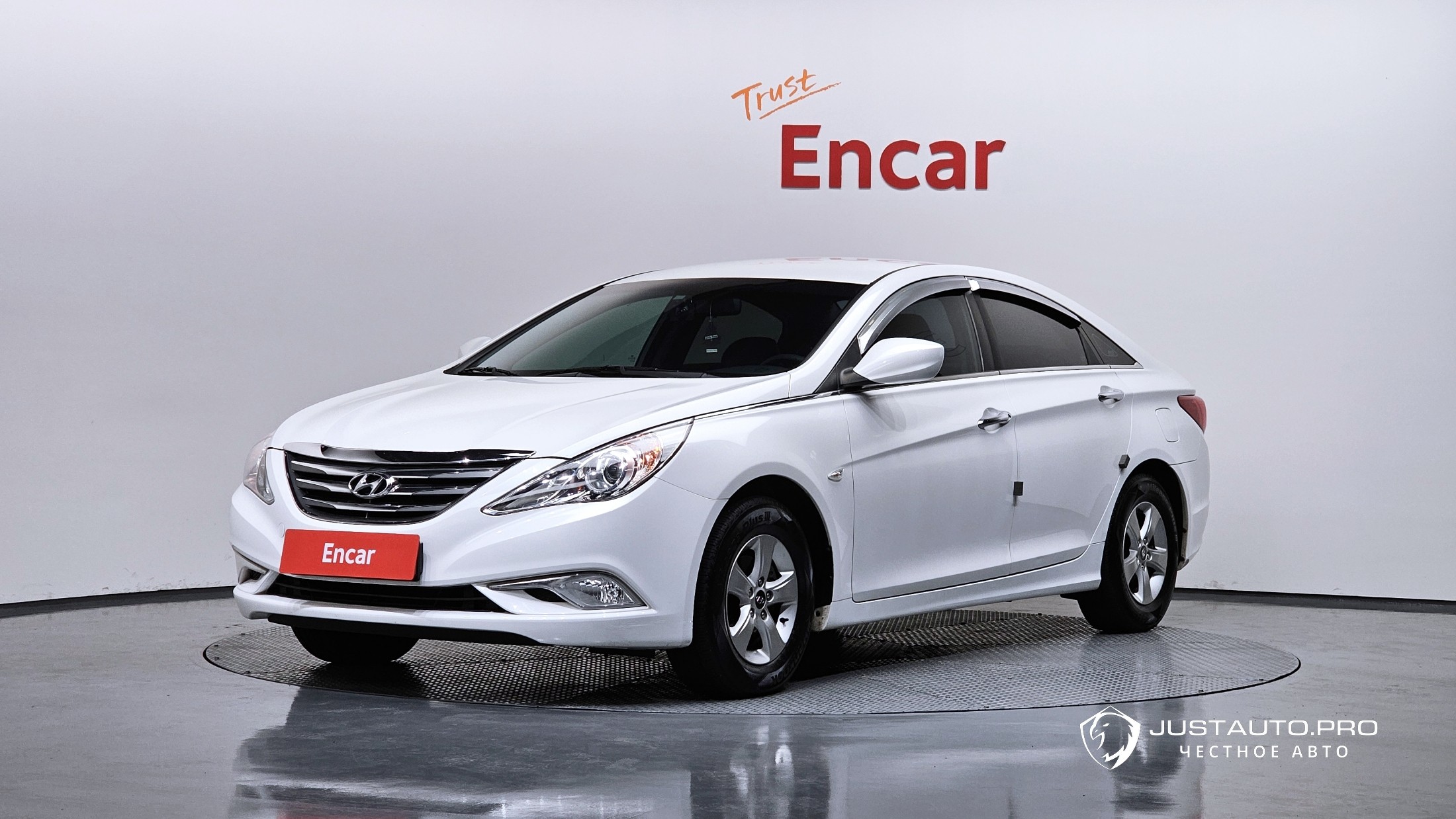 Автомобиль Hyundai Sonata