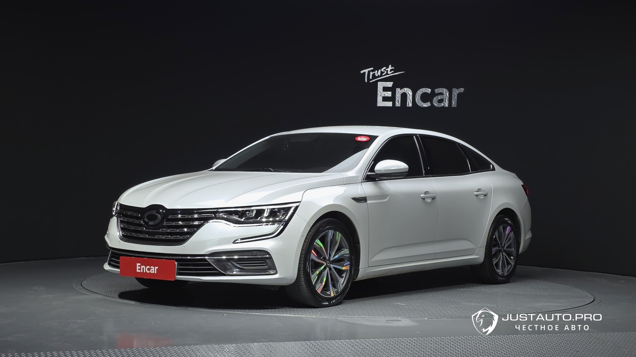 Автомобиль Renault-KoreaSamsung SM6