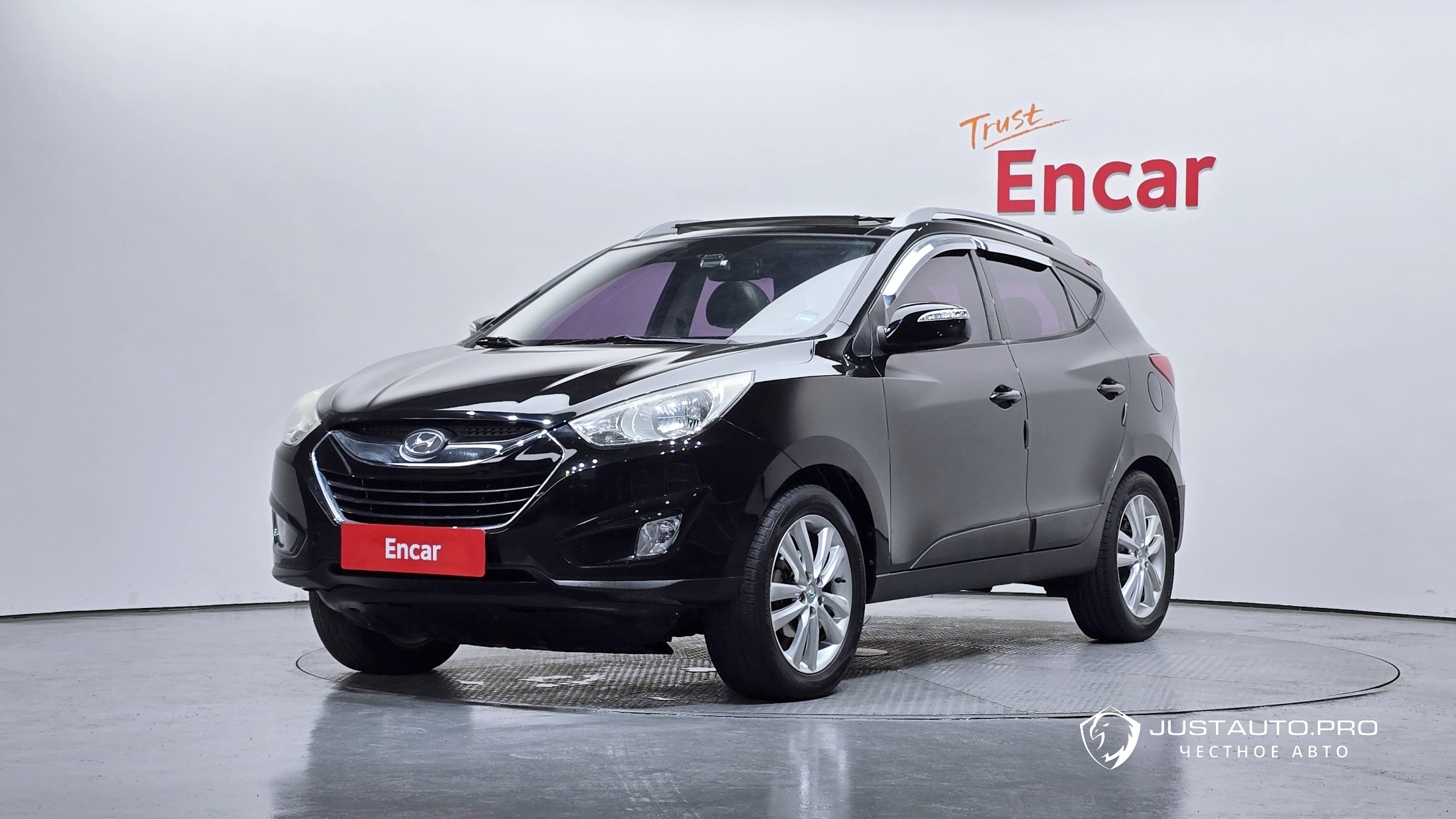 Автомобиль Hyundai Tucson