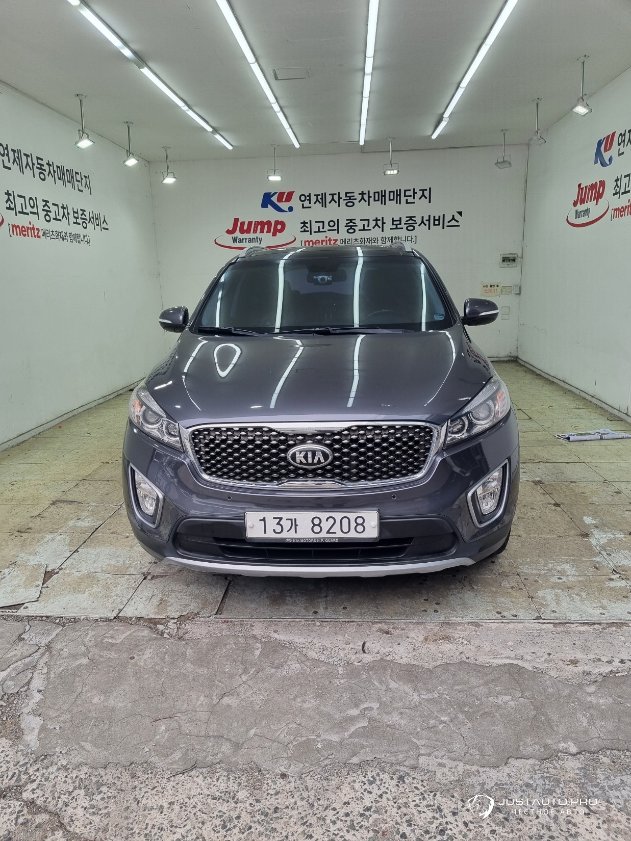 Автомобиль Kia Sorento