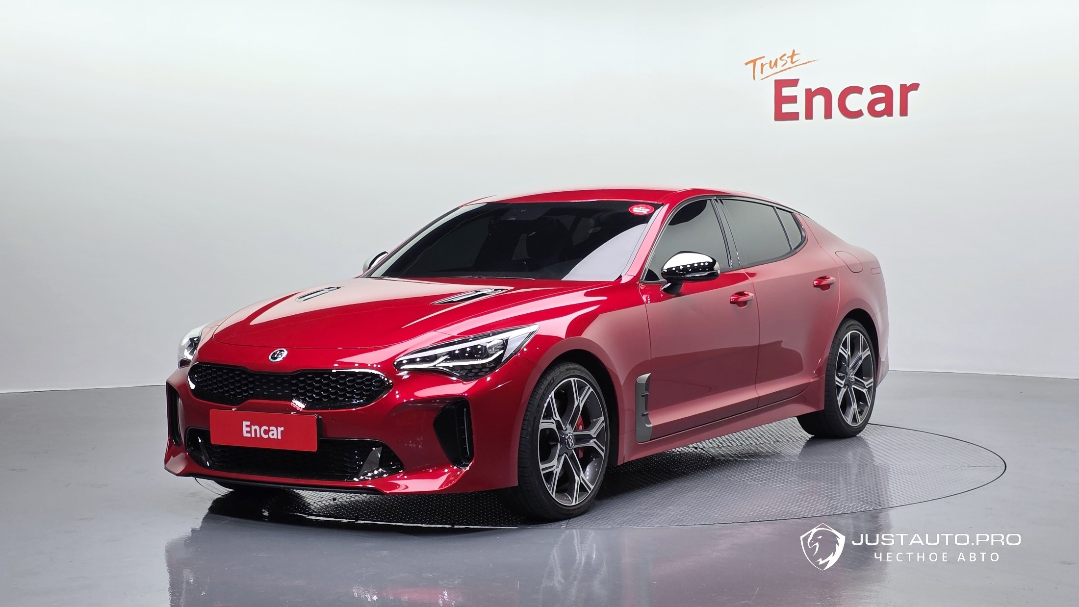 Автомобиль Kia Stinger