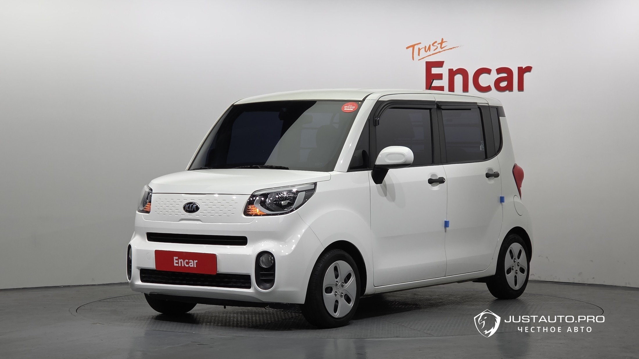 Автомобиль Kia RAY