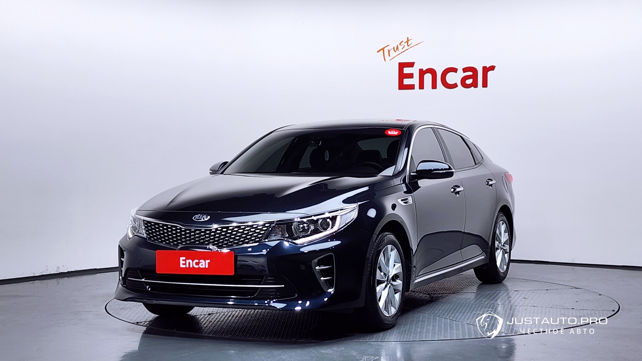 Автомобиль Kia K5