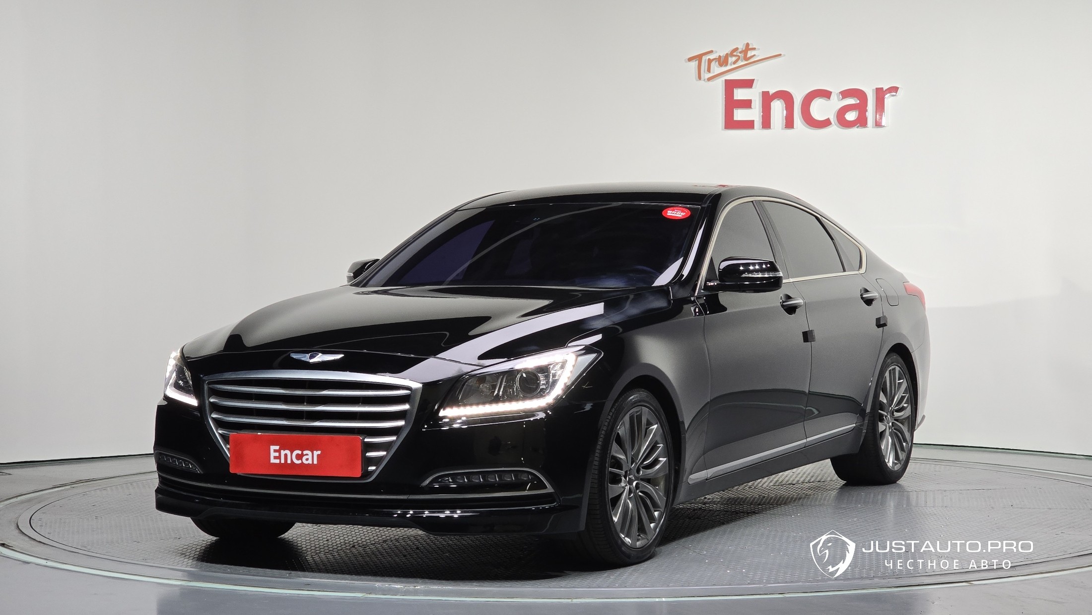 Автомобиль Hyundai Genesis