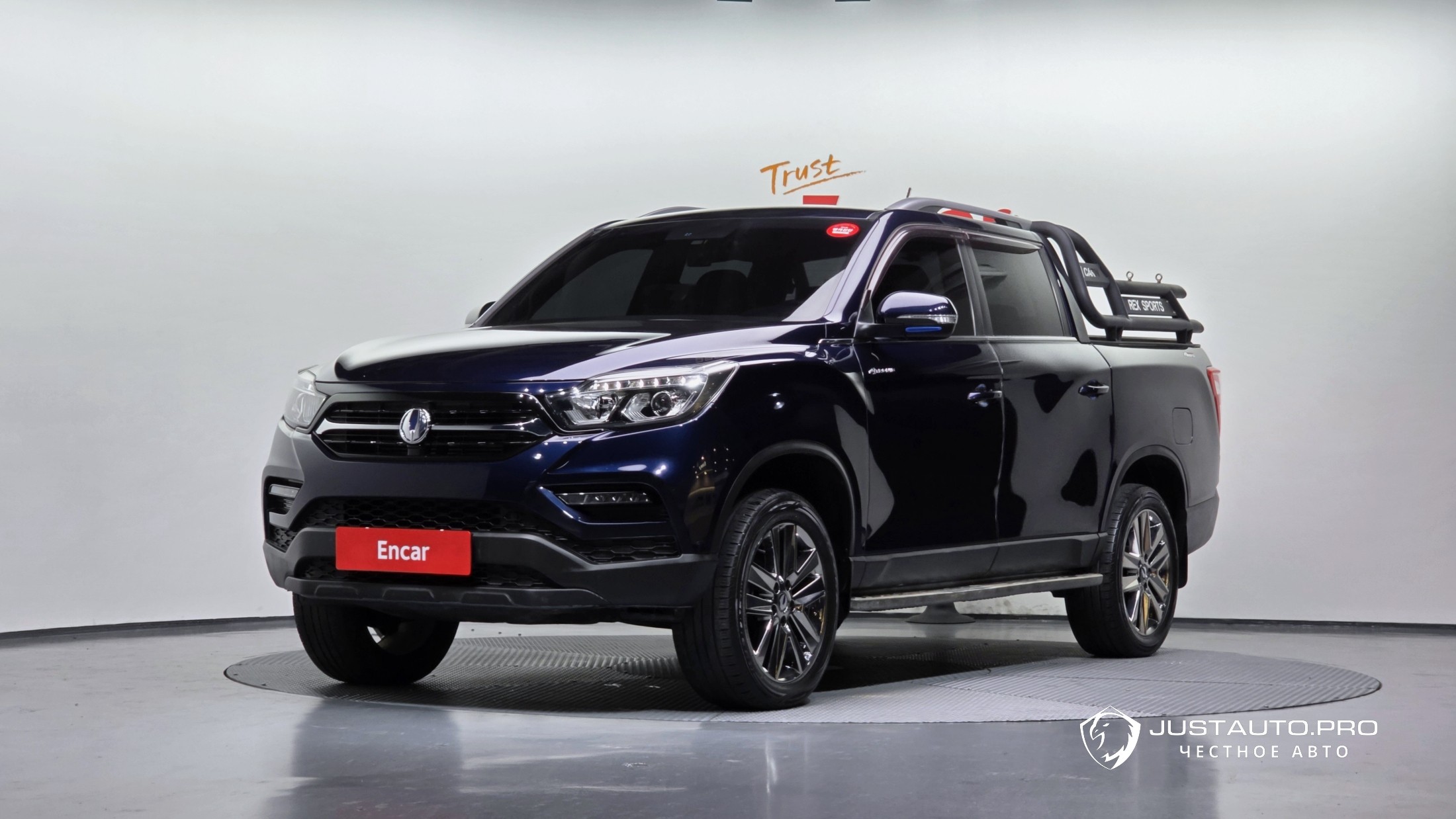 Автомобиль KG_Mobility_Ssangyong Rexton