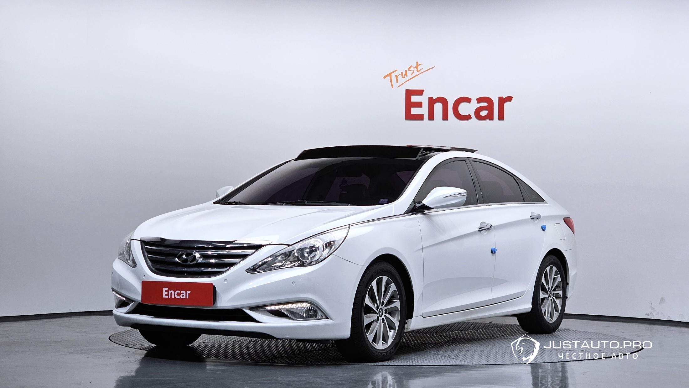 Автомобиль Hyundai Sonata