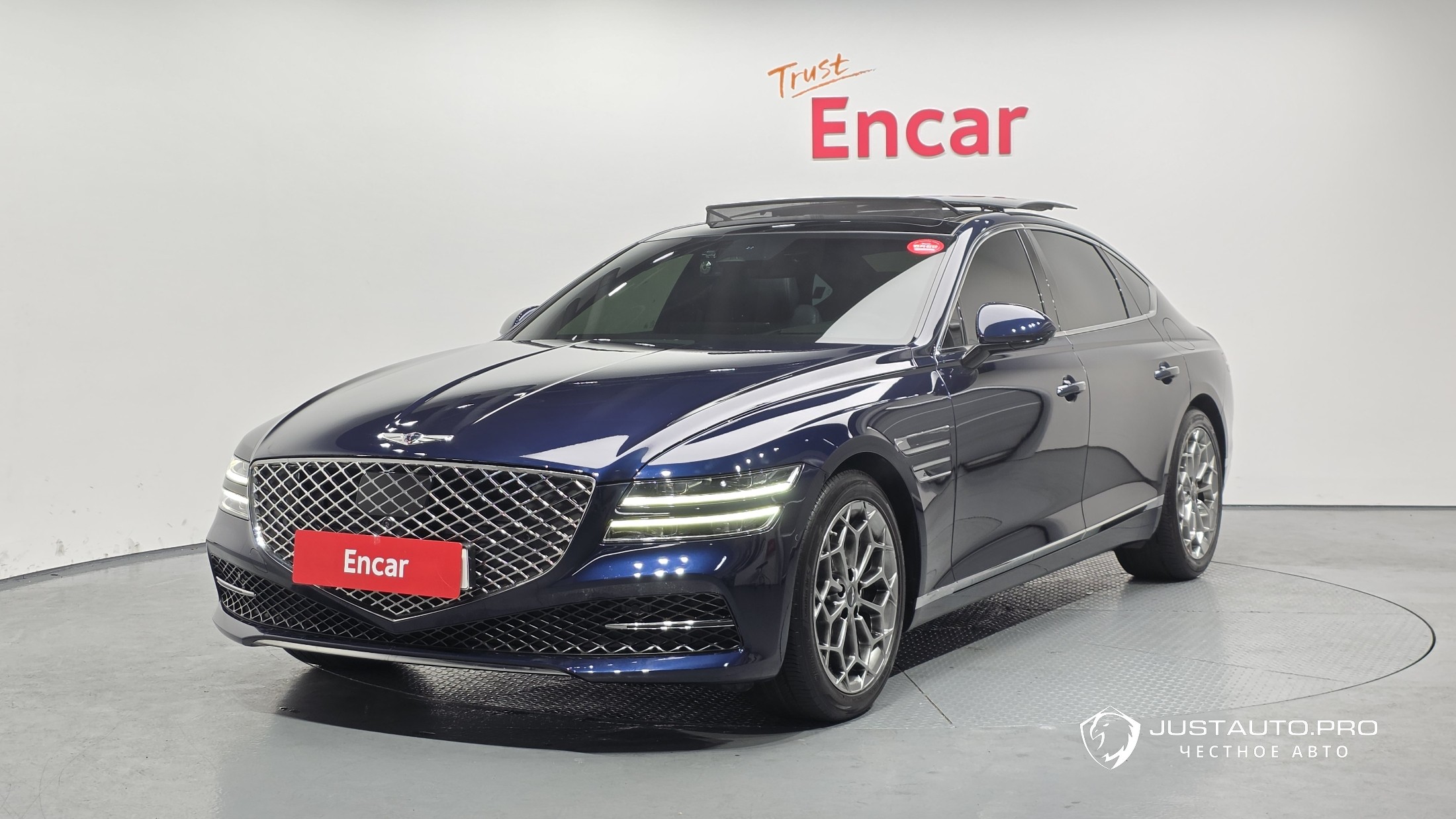Автомобиль Genesis G80
