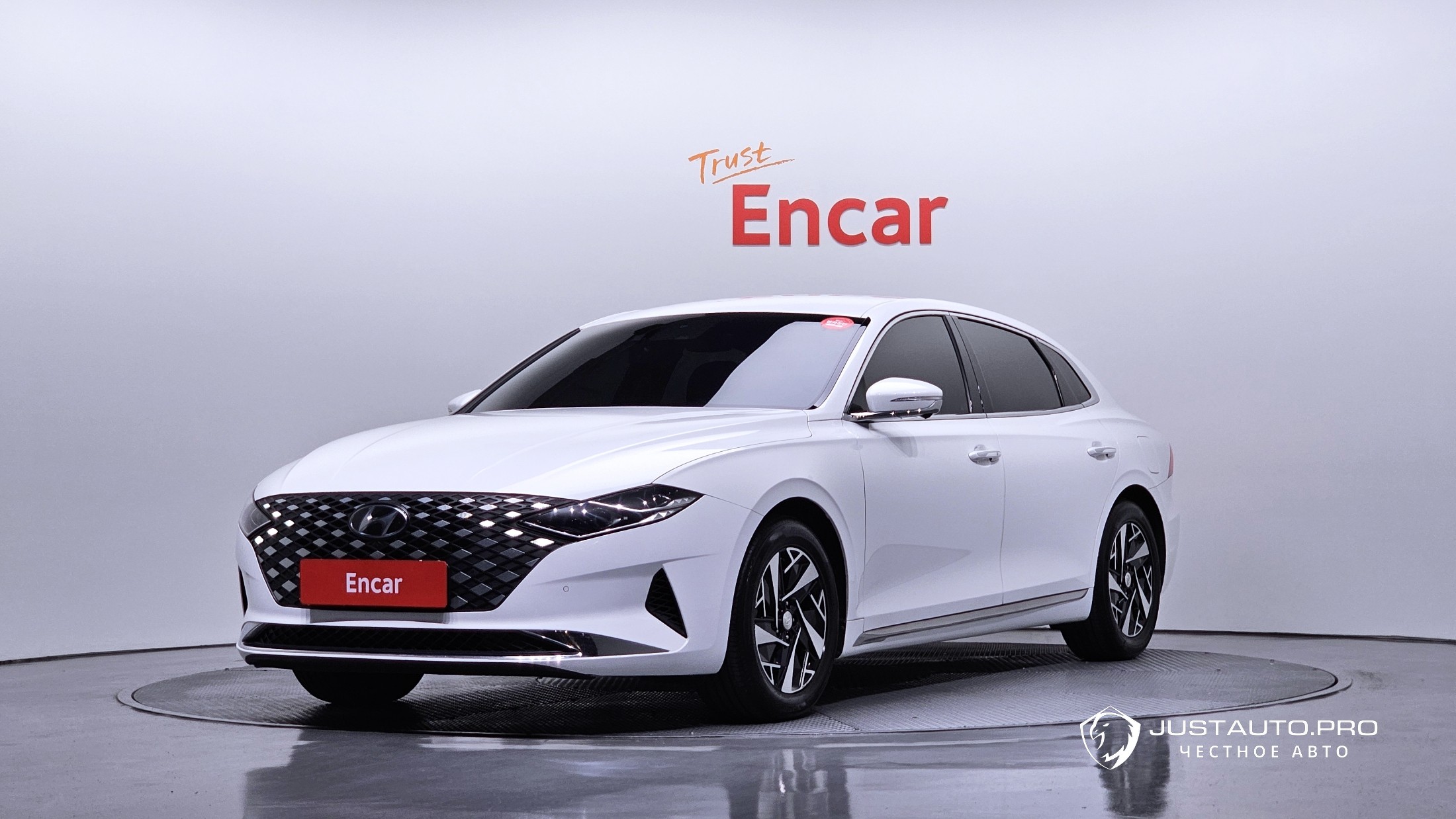 Автомобиль Hyundai Grandeur