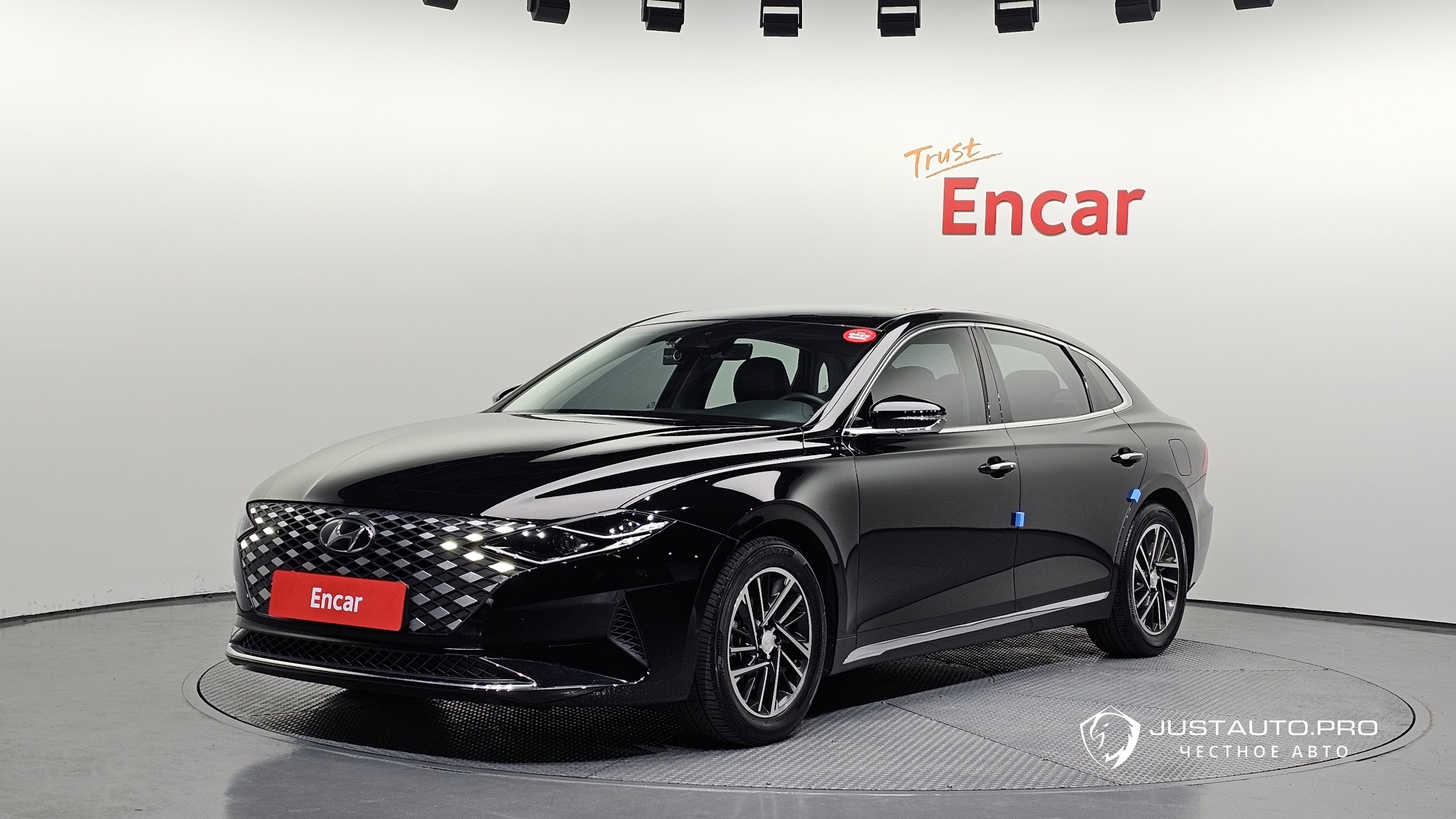 Автомобиль Hyundai Grandeur