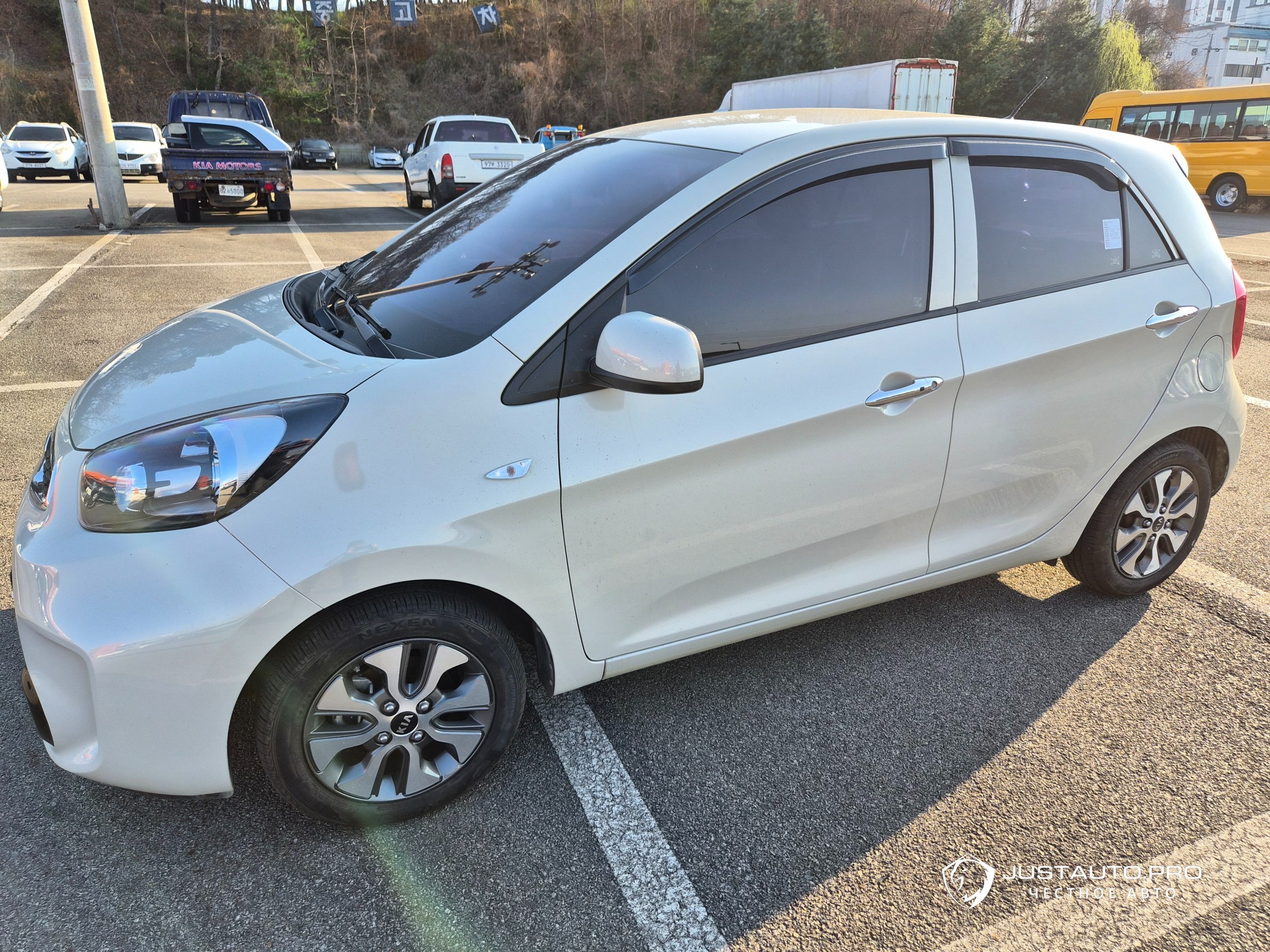 Автомобиль Kia morning