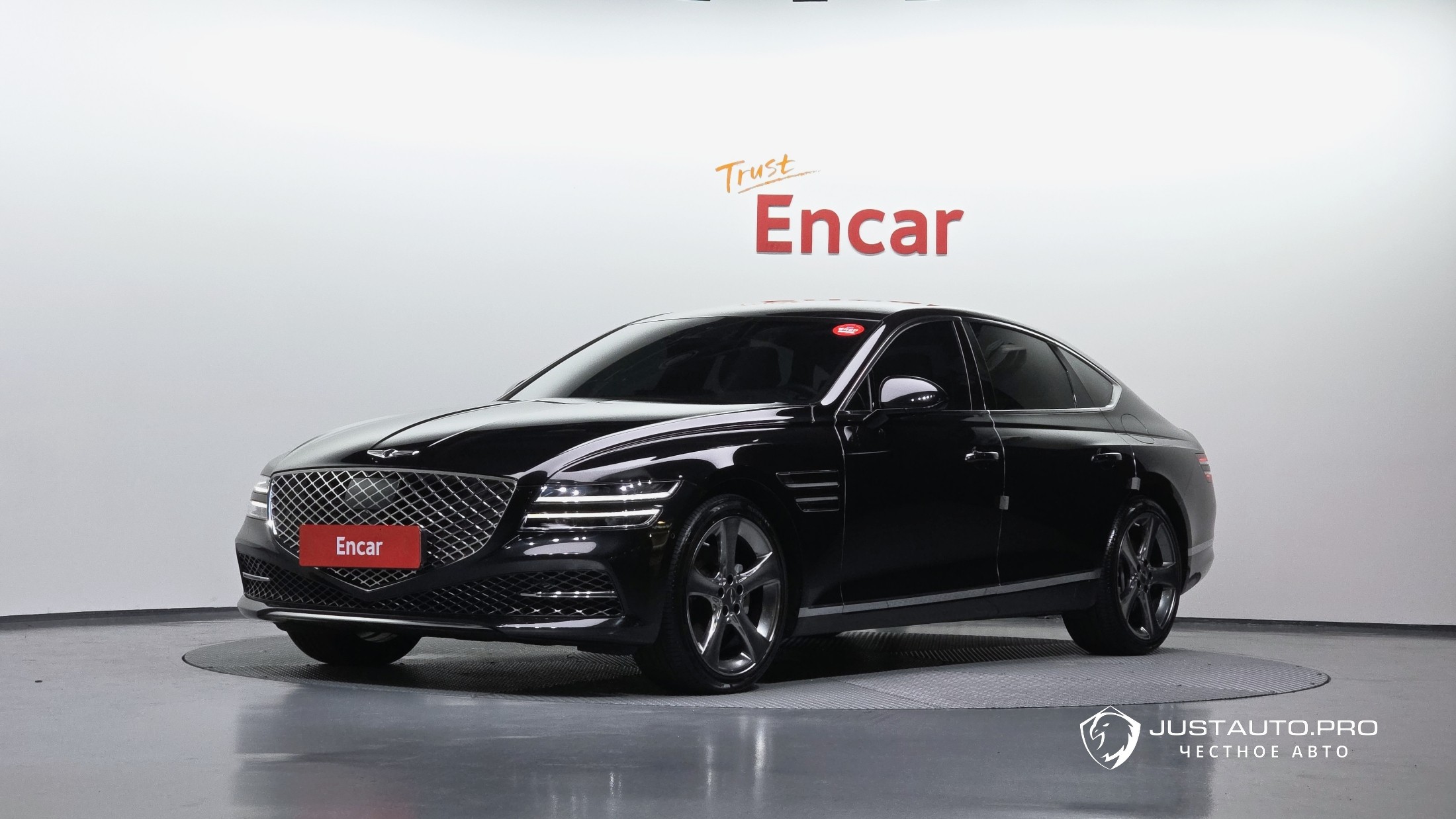 Автомобиль Genesis G80