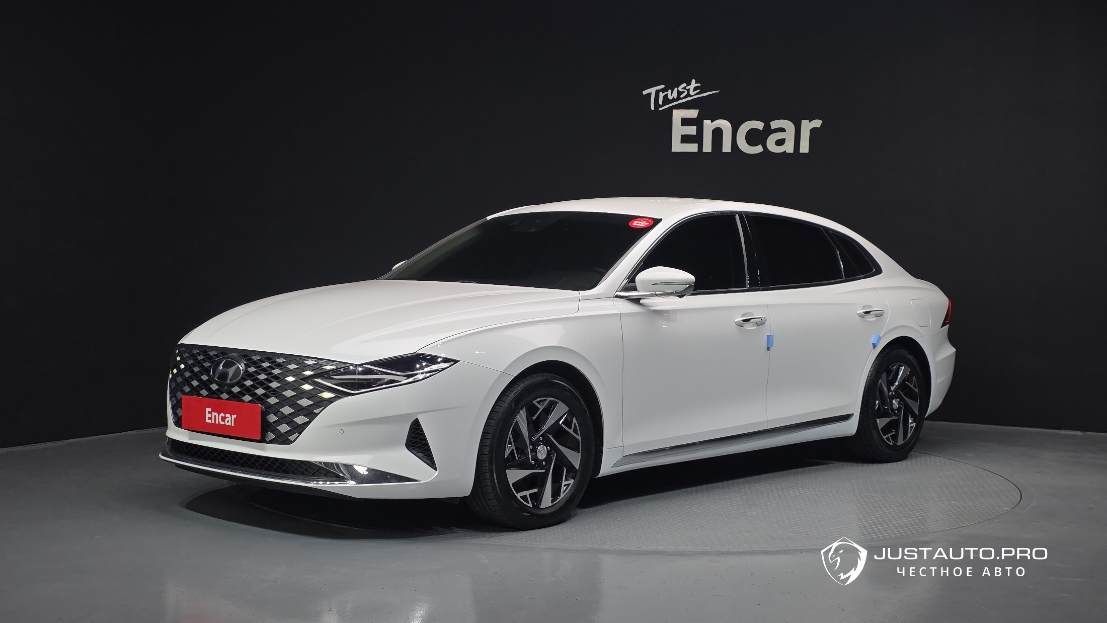 Автомобиль Hyundai Grandeur