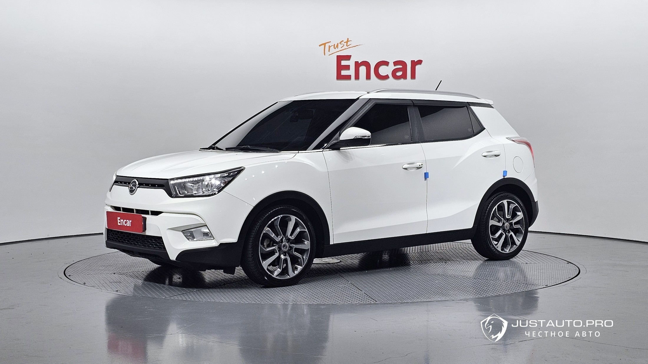 Автомобиль KG_Mobility_Ssangyong TIBOLI