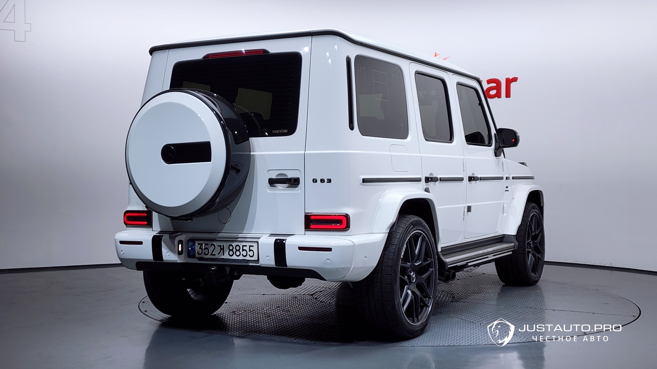 Автомобиль Mercedes-Benz G-Class