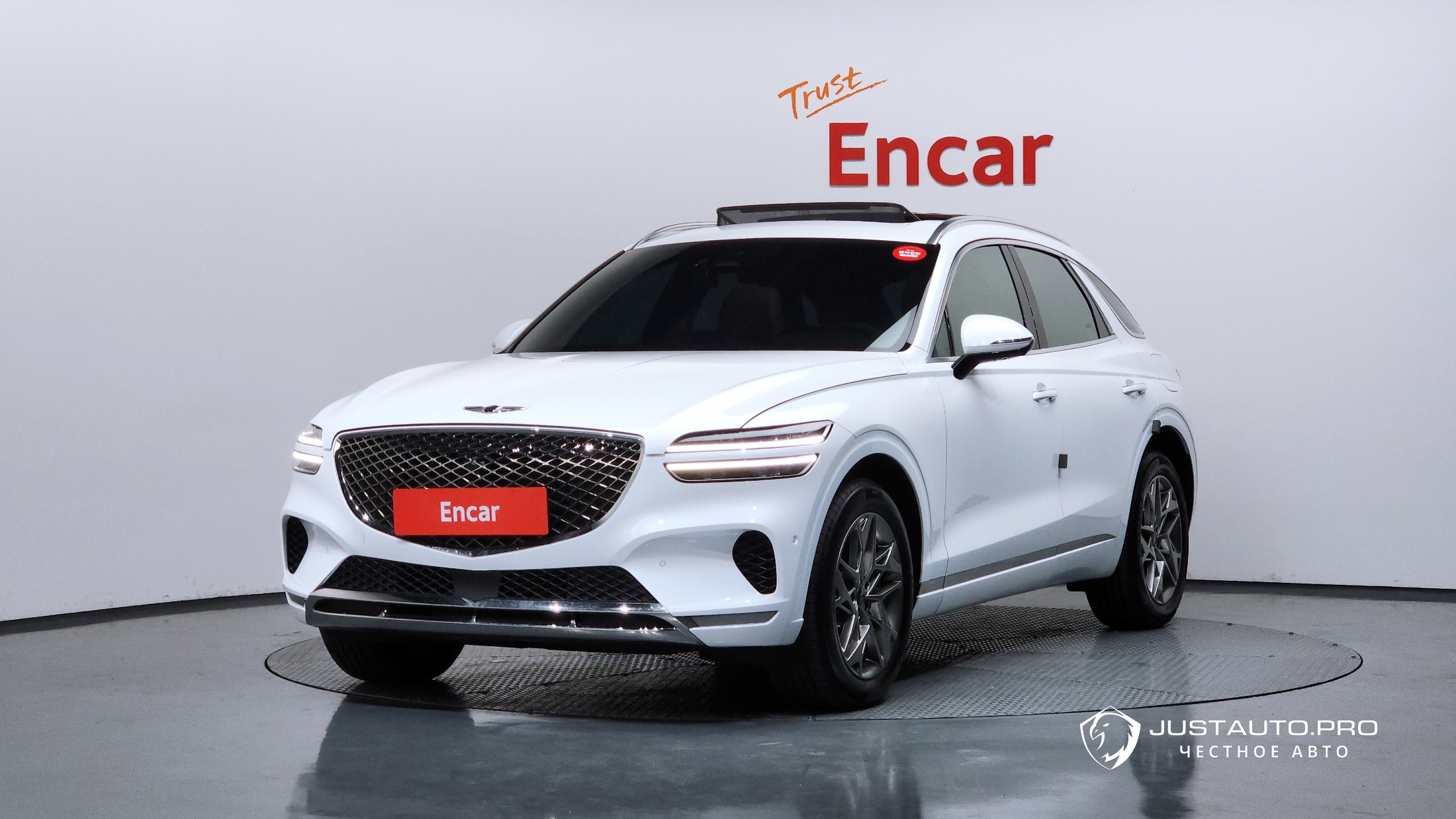 Автомобиль Genesis GV70