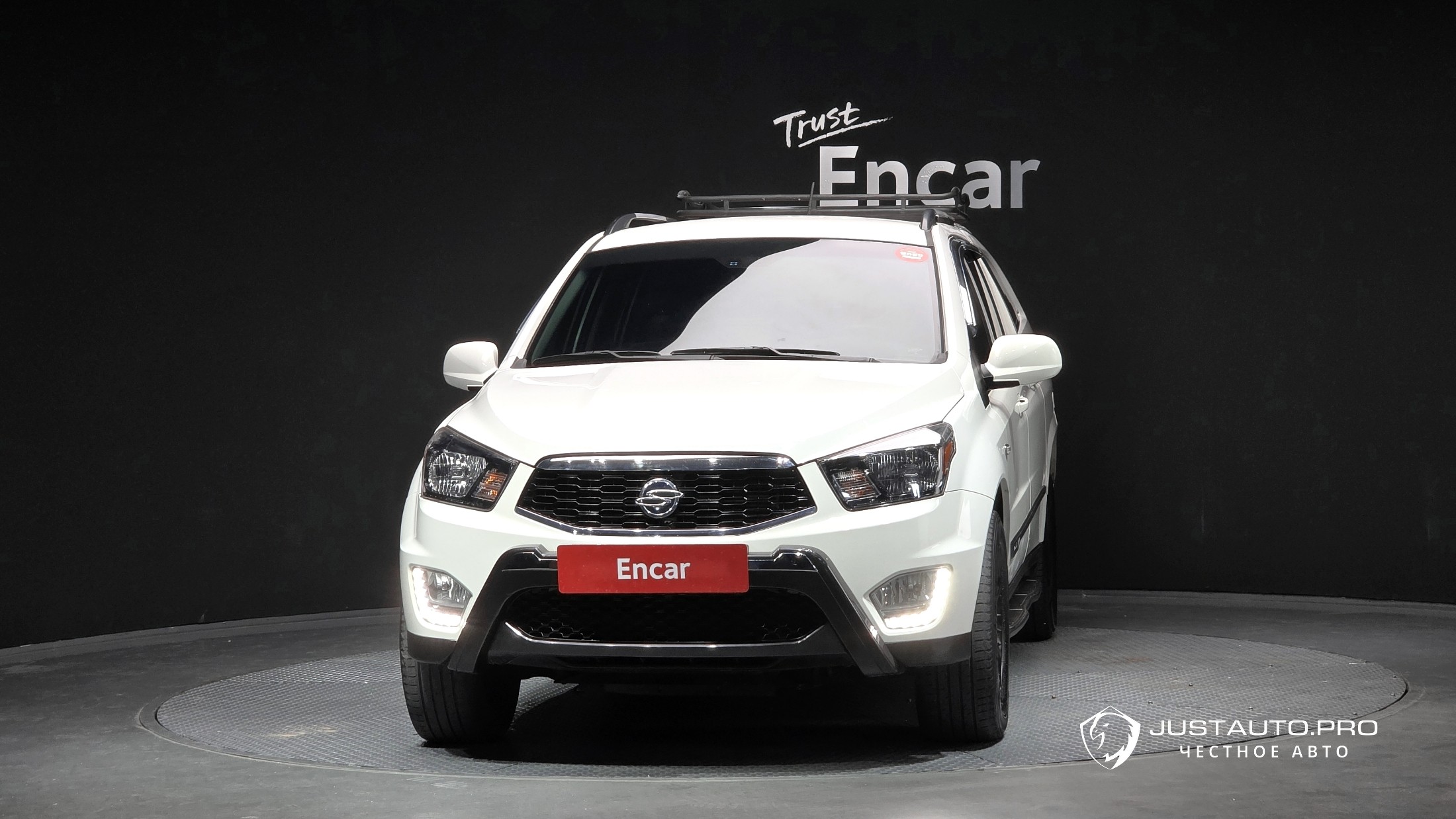 Автомобиль KG_Mobility_Ssangyong KORANDO