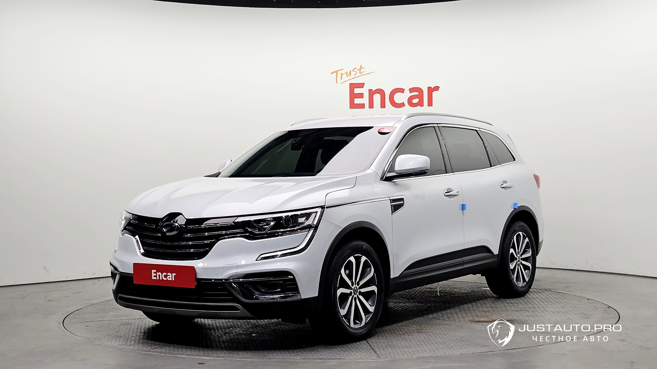Автомобиль Renault-KoreaSamsung QM6