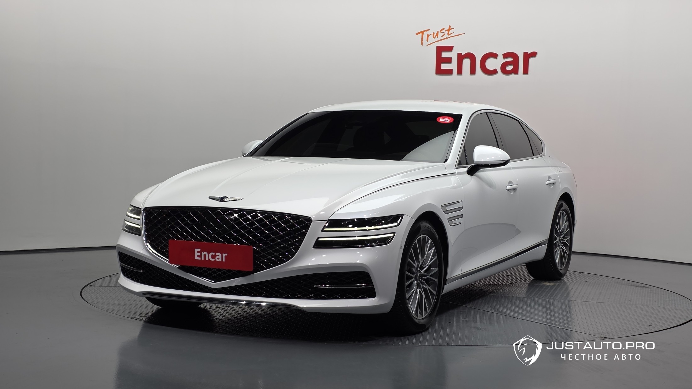 Автомобиль Genesis G80