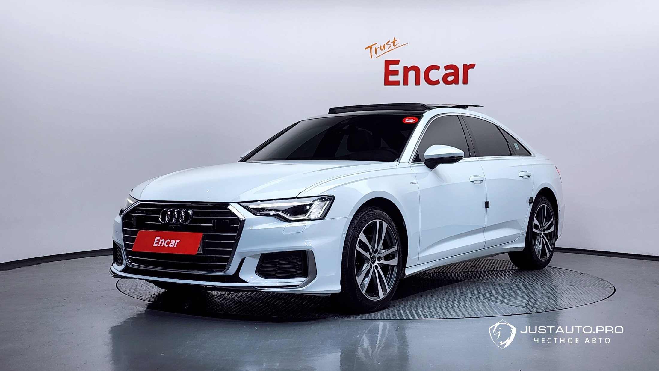 Автомобиль Audi A6