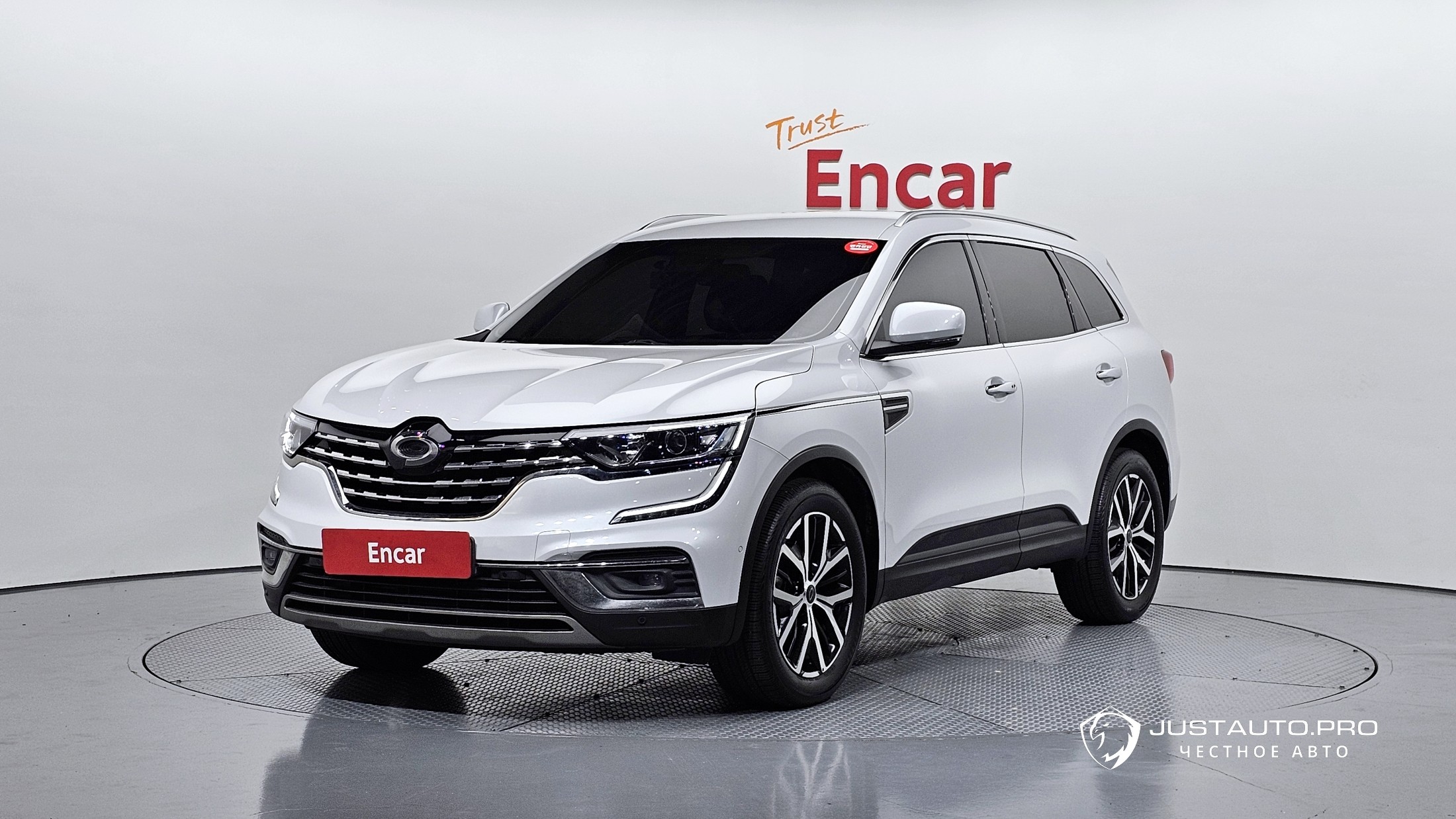 Автомобиль Renault-KoreaSamsung QM6