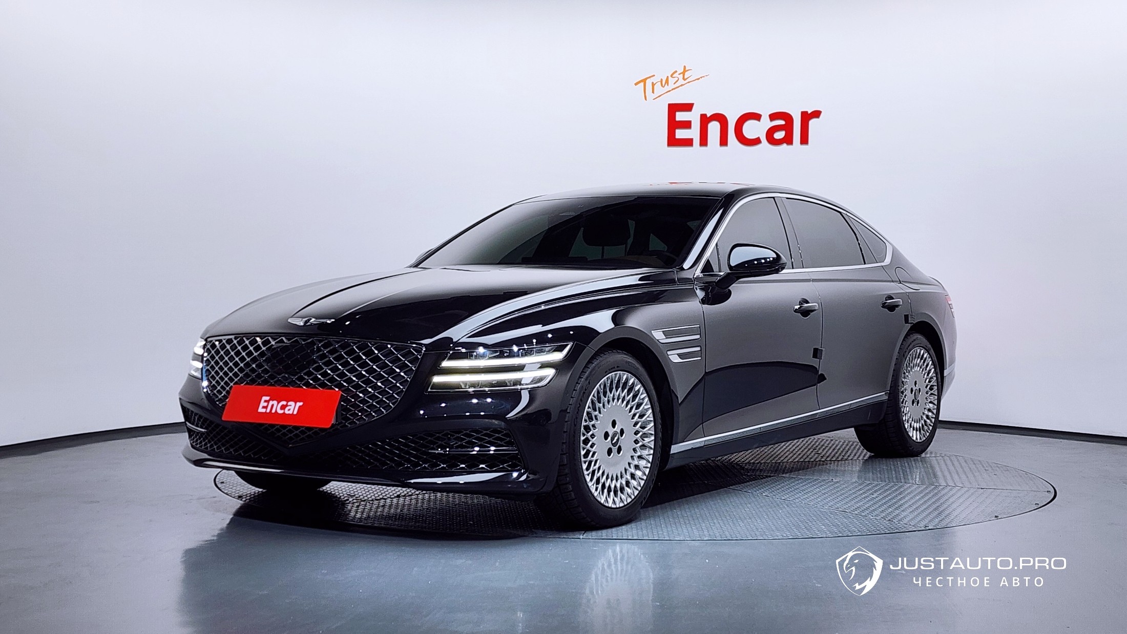 Автомобиль Genesis G80