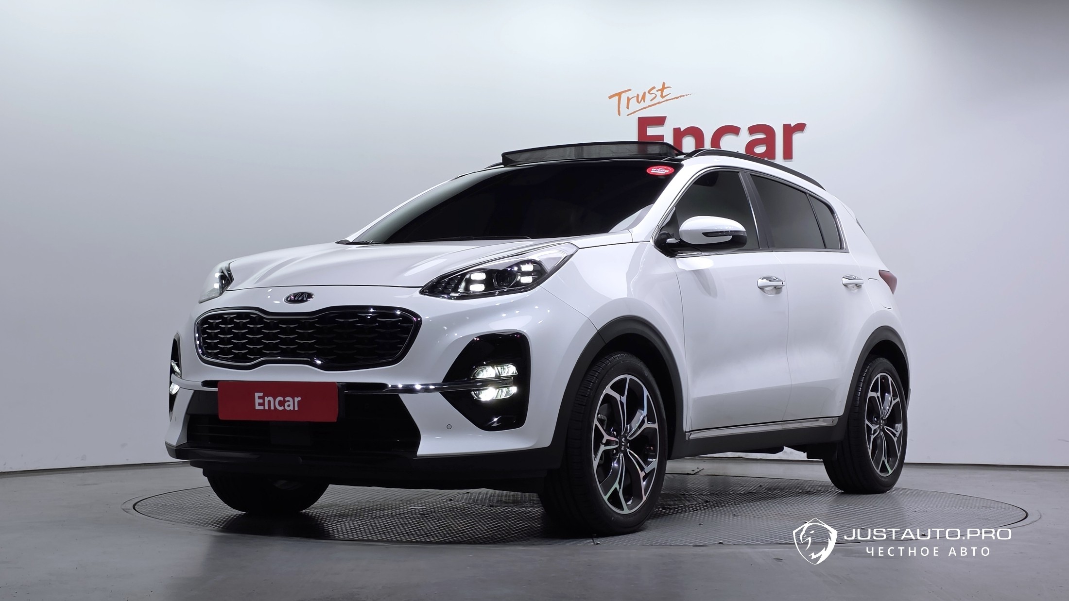 Автомобиль Kia Sportage