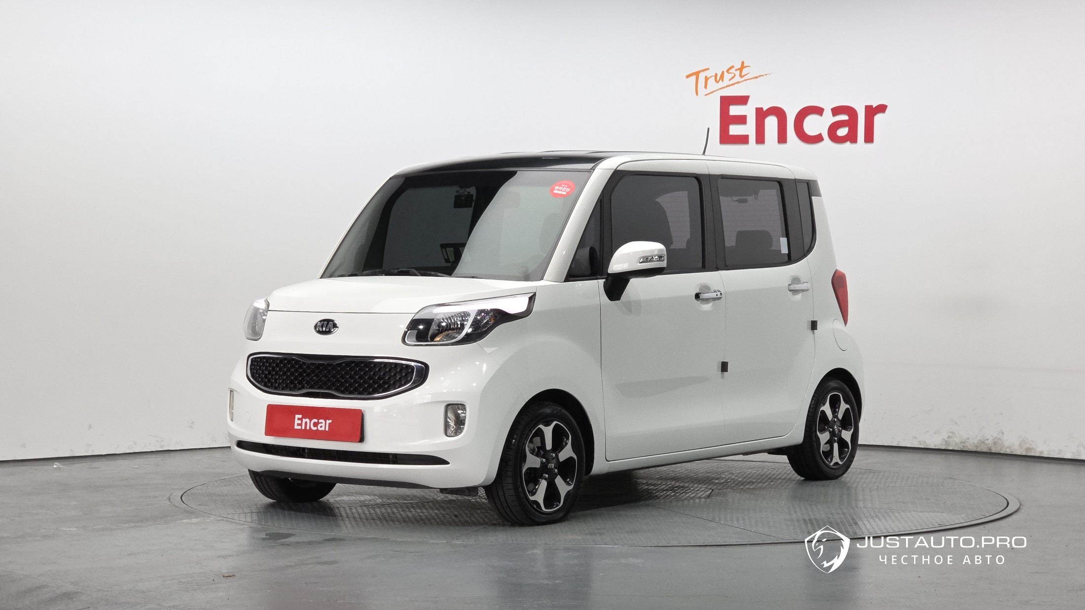 Автомобиль Kia RAY