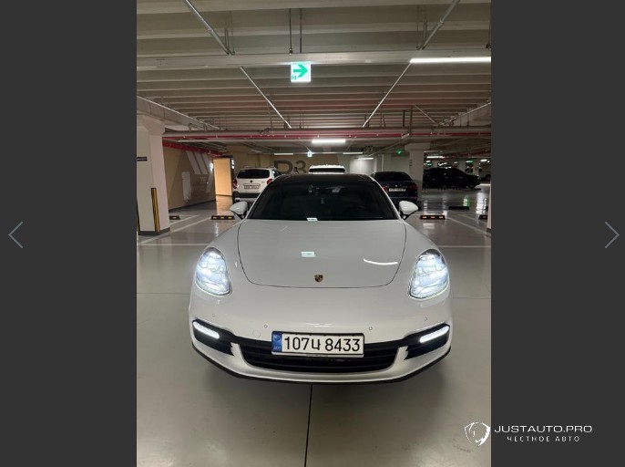 Автомобиль Porsche Panamera