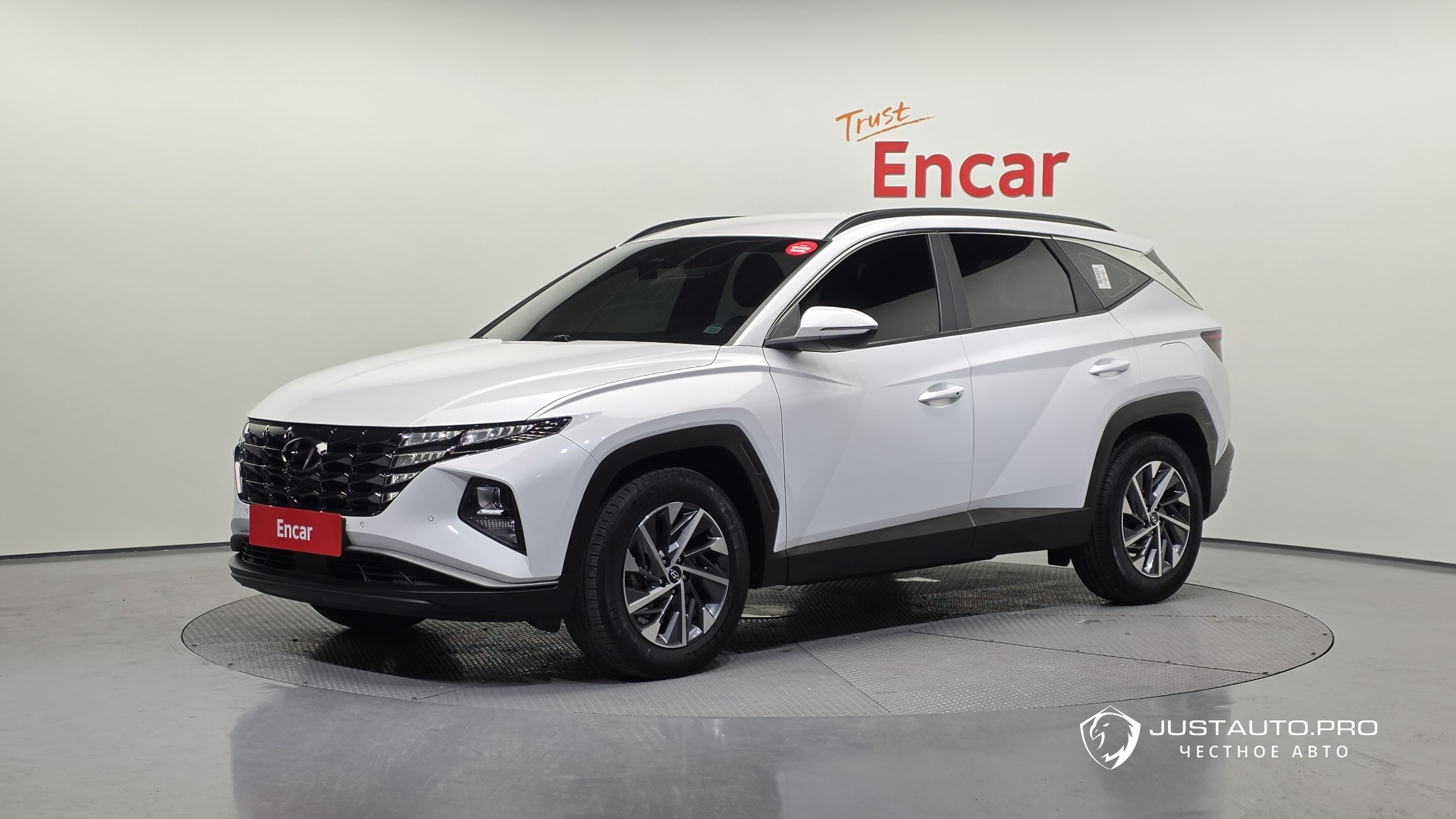 Автомобиль Hyundai Tucson
