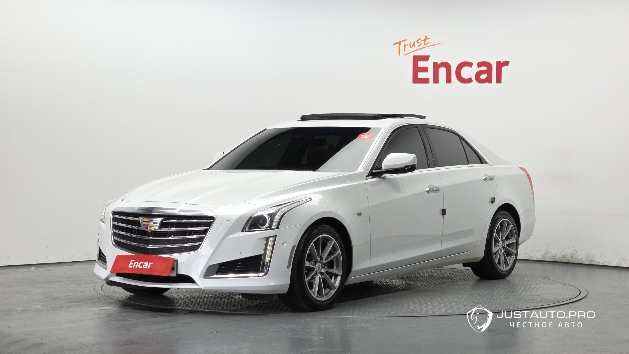 Автомобиль Cadillac CTS