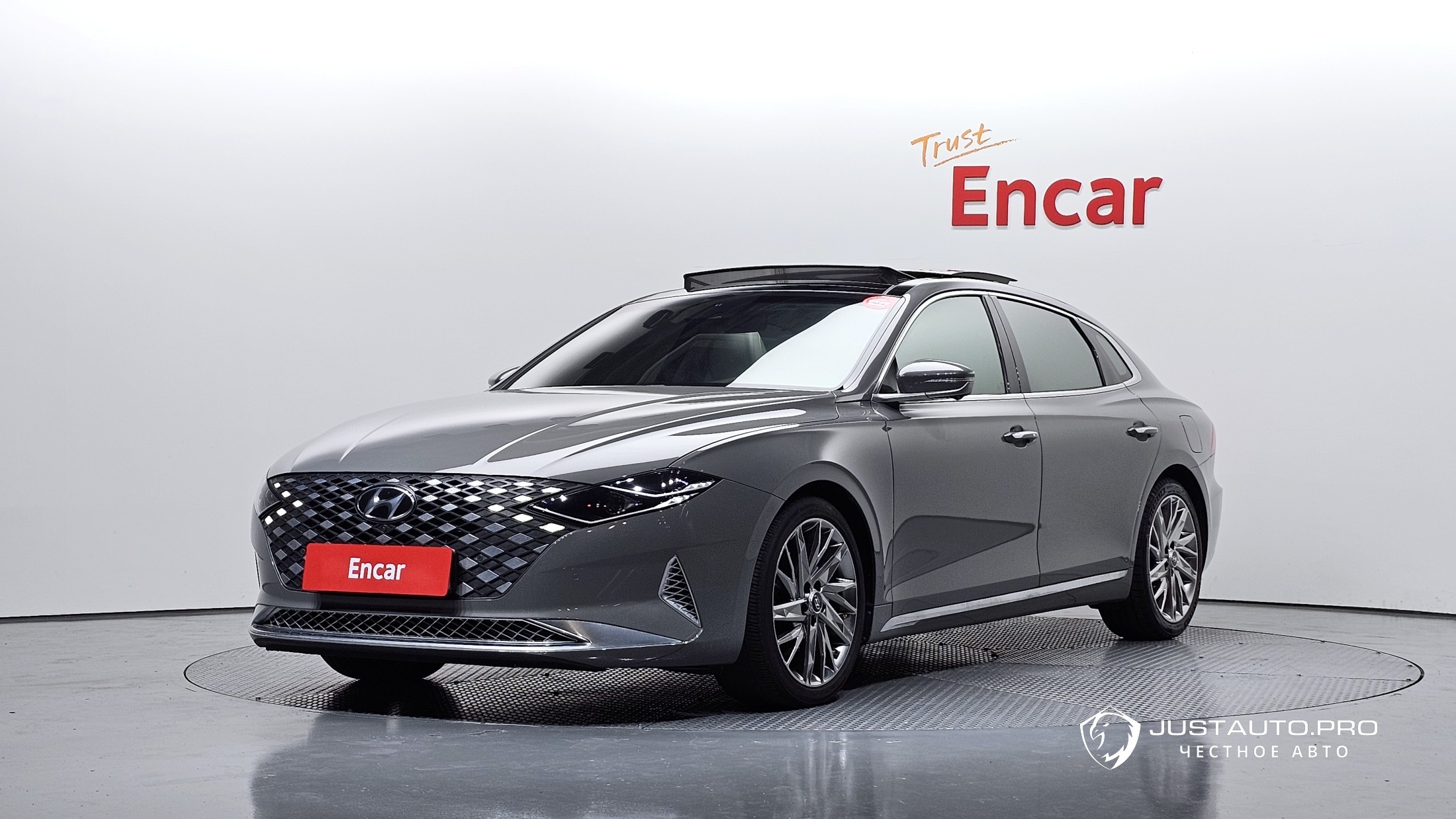 Автомобиль Hyundai Grandeur