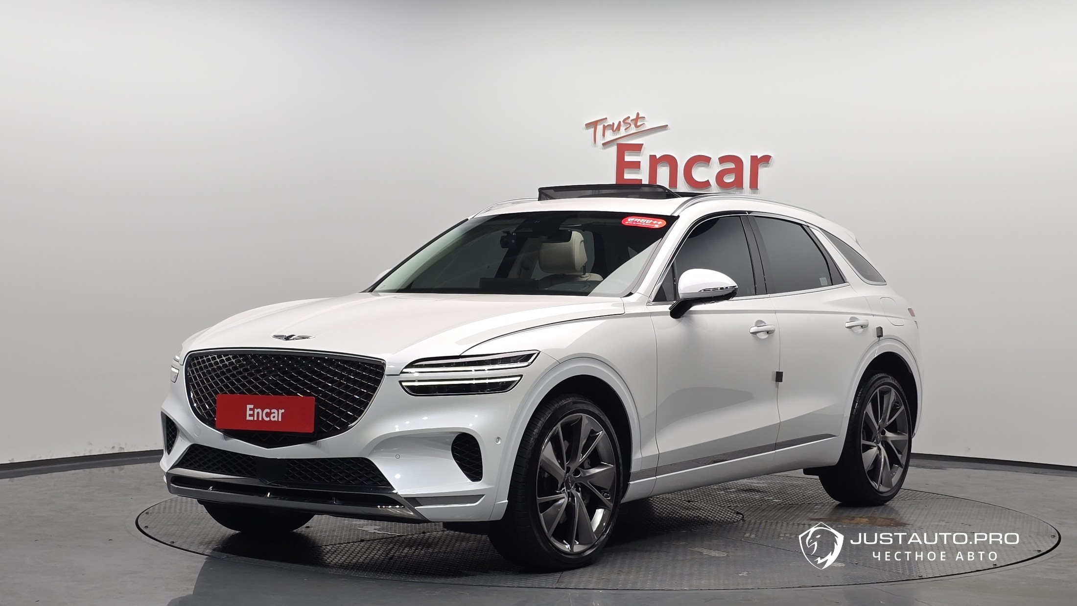 Автомобиль Genesis GV70