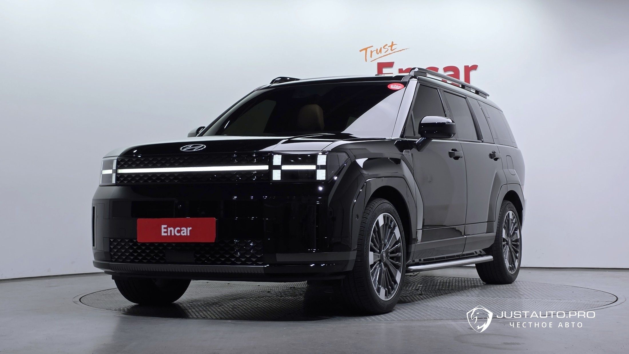 Автомобиль Hyundai Santafe