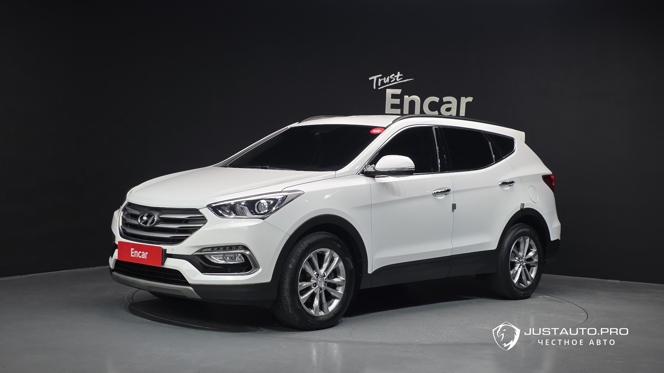 Автомобиль Hyundai Santafe