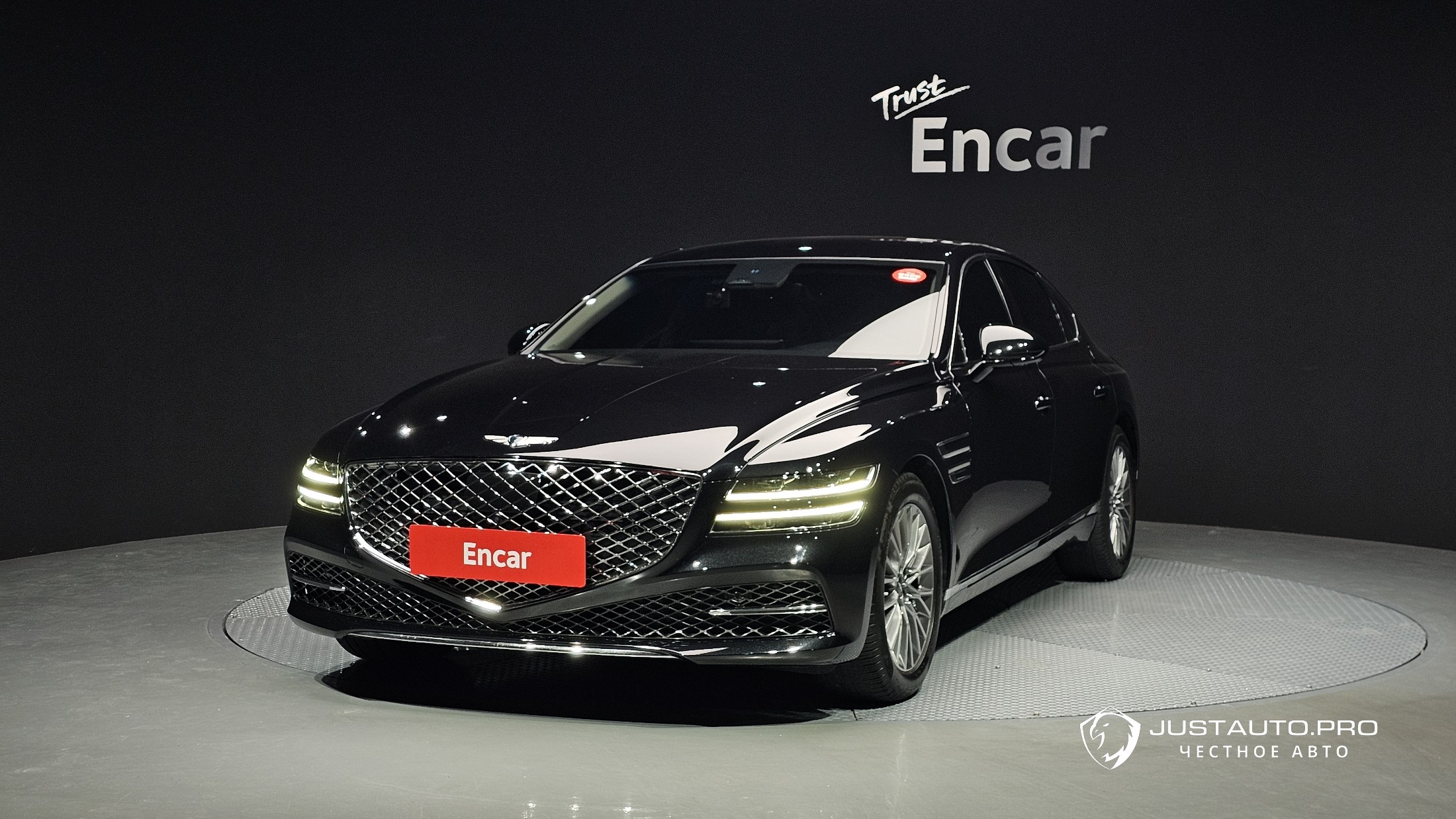 Автомобиль Genesis G80