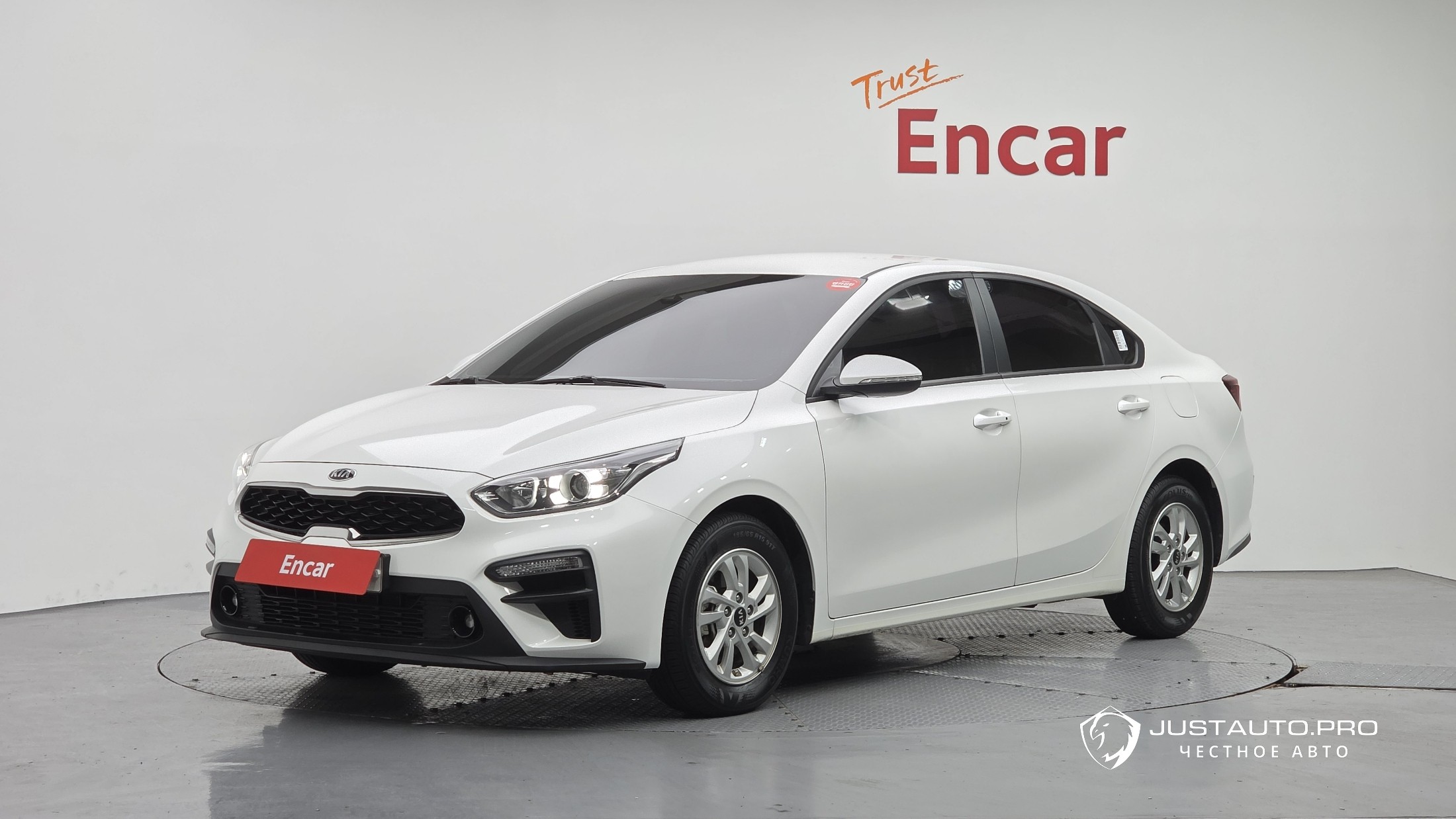 Автомобиль Kia K3