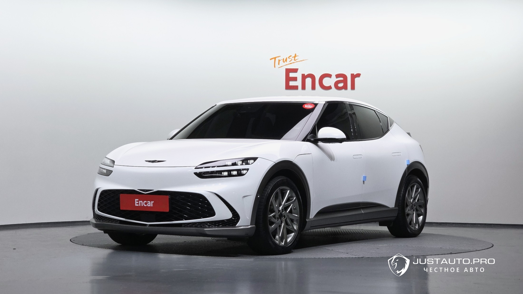 Автомобиль Genesis GV60