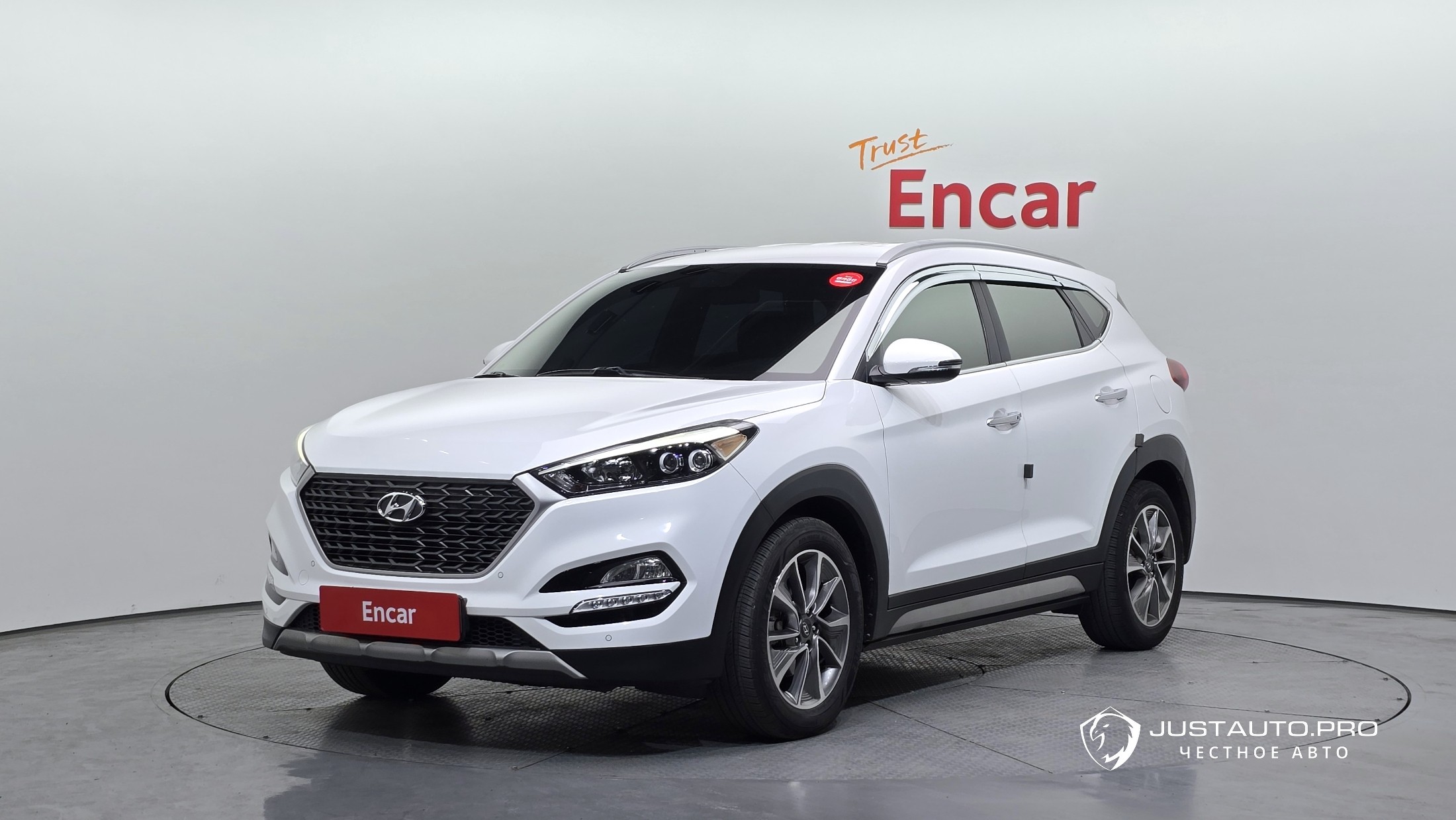 Автомобиль Hyundai Tucson